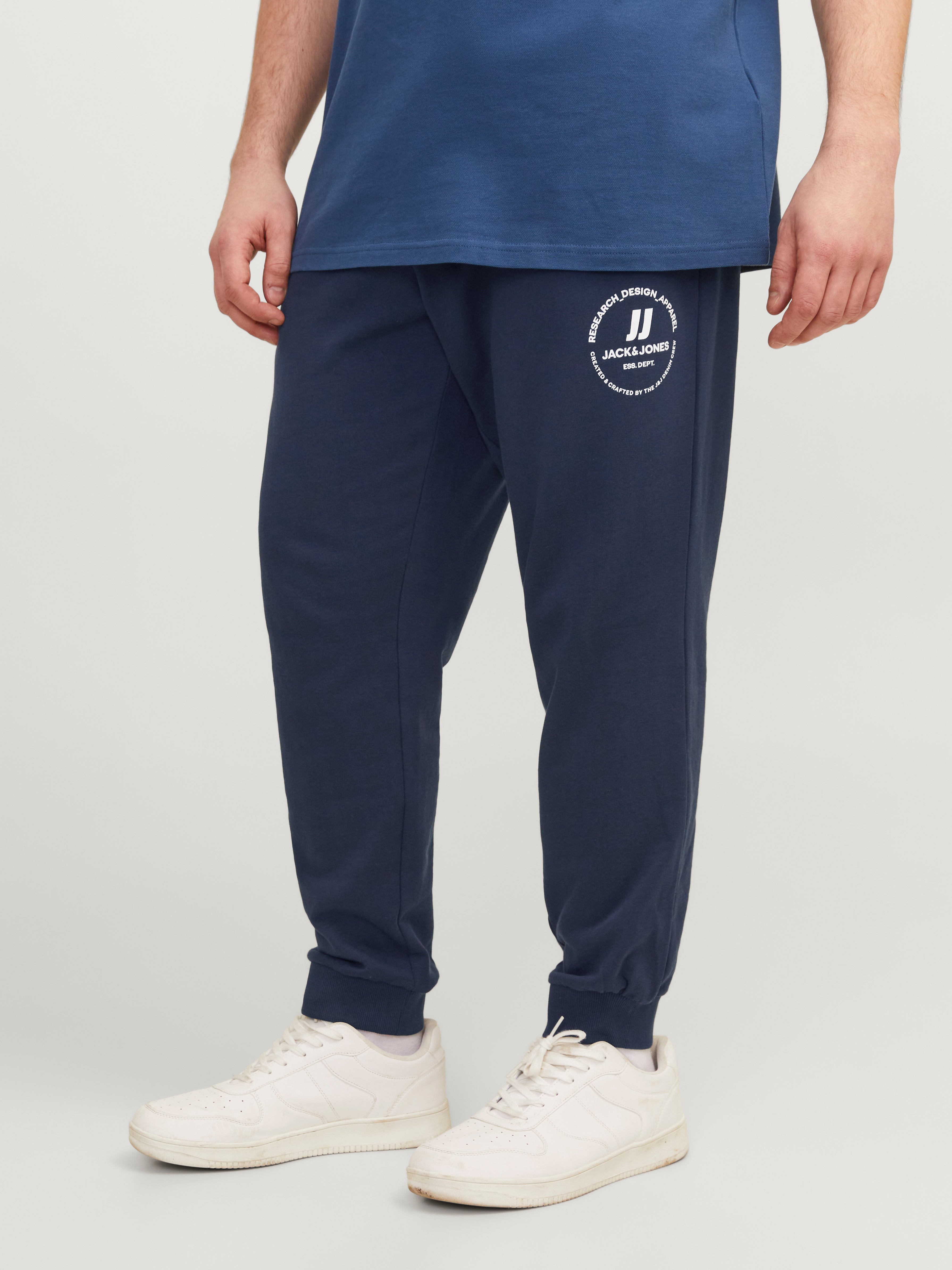 Jack & Jones Plus Size Regular Fit Joggers - 12253887
