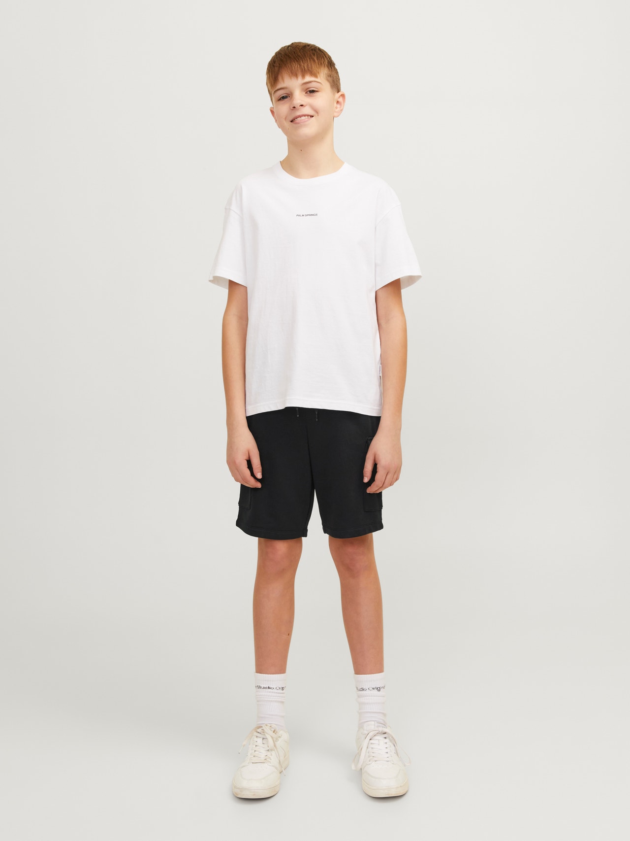 Jack & Jones Regular Fit Cargo shorts For boys -Black - 12254213