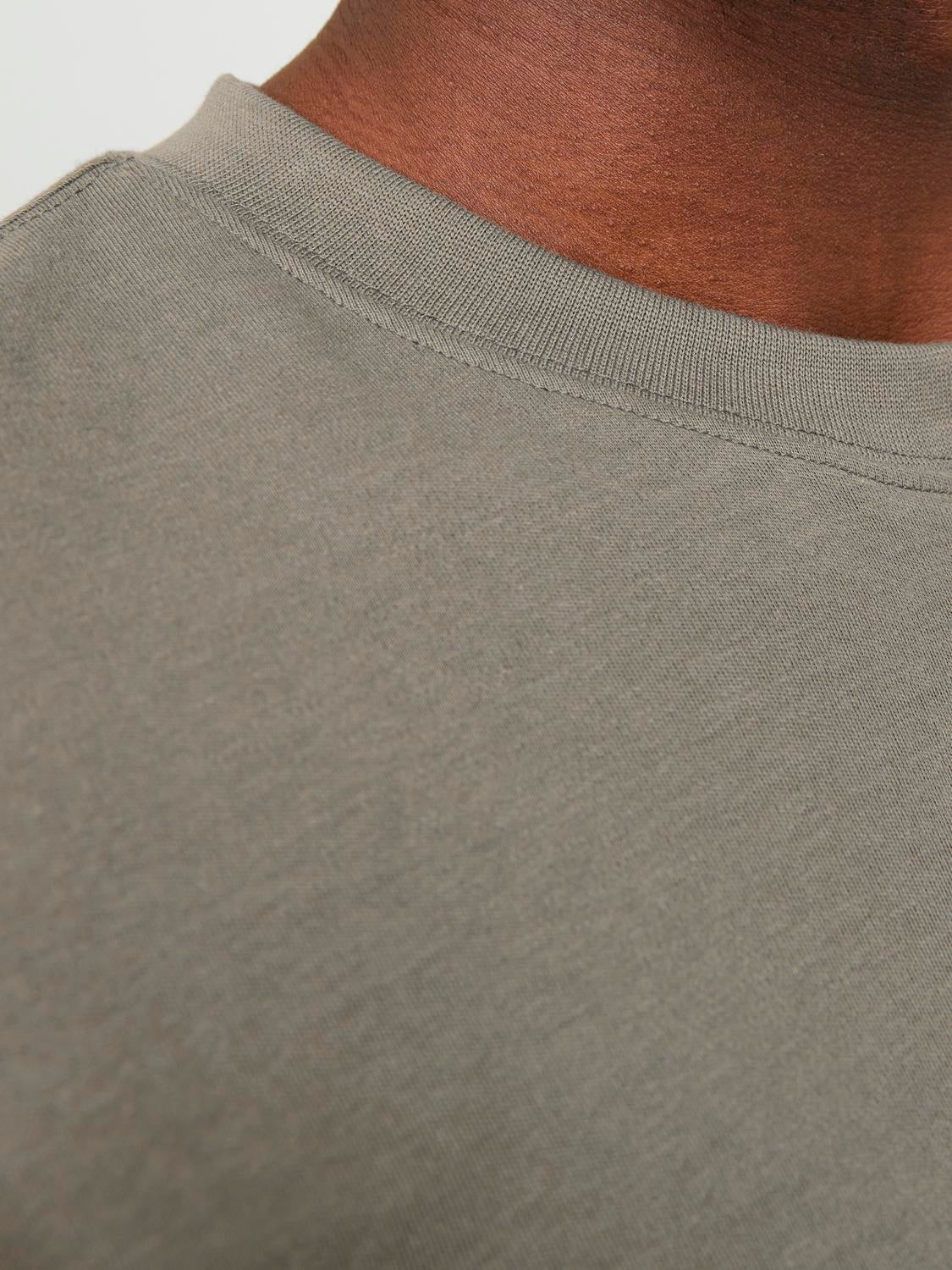 Einfarbig Rundhals T-shirt | Mittelbraun | Jack & Jones®
