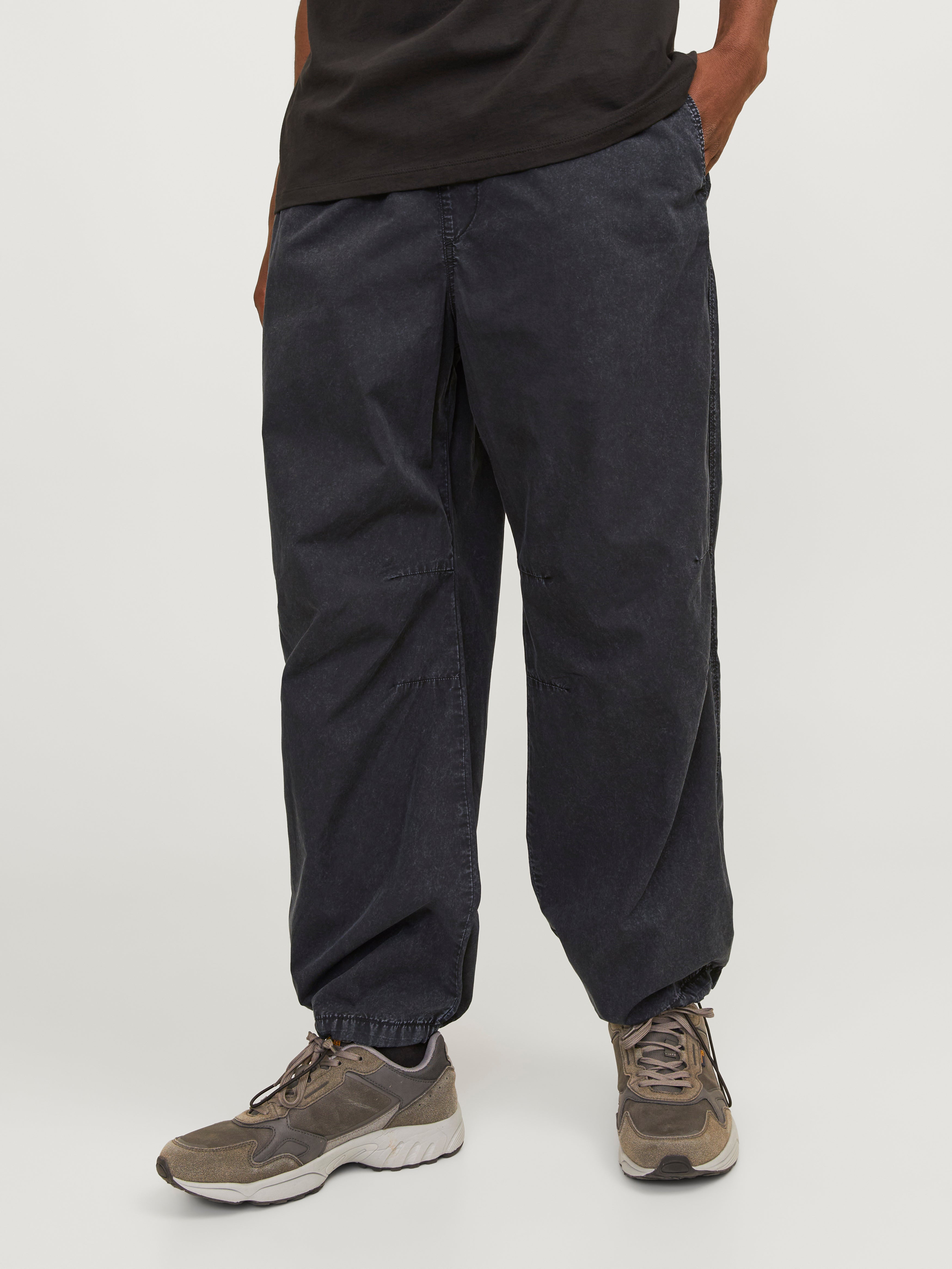 Locker Geschnitten Parachute Pants