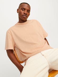 Jack & Jones Gładki Okrągły dekolt T-shirt -Peach Nougat  - 12255176