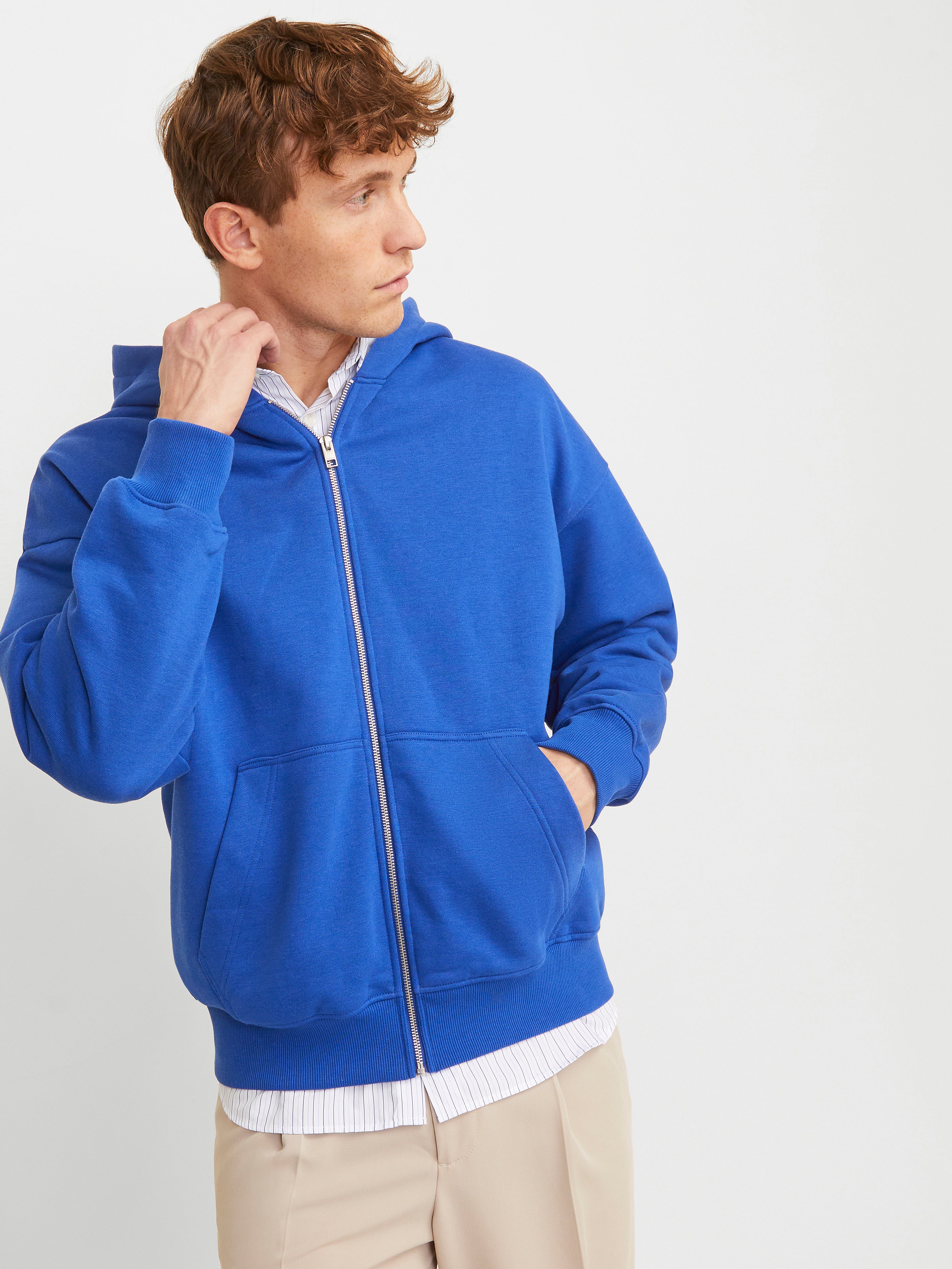 Jack & Jones Plain Zip Hoodie - 12255183