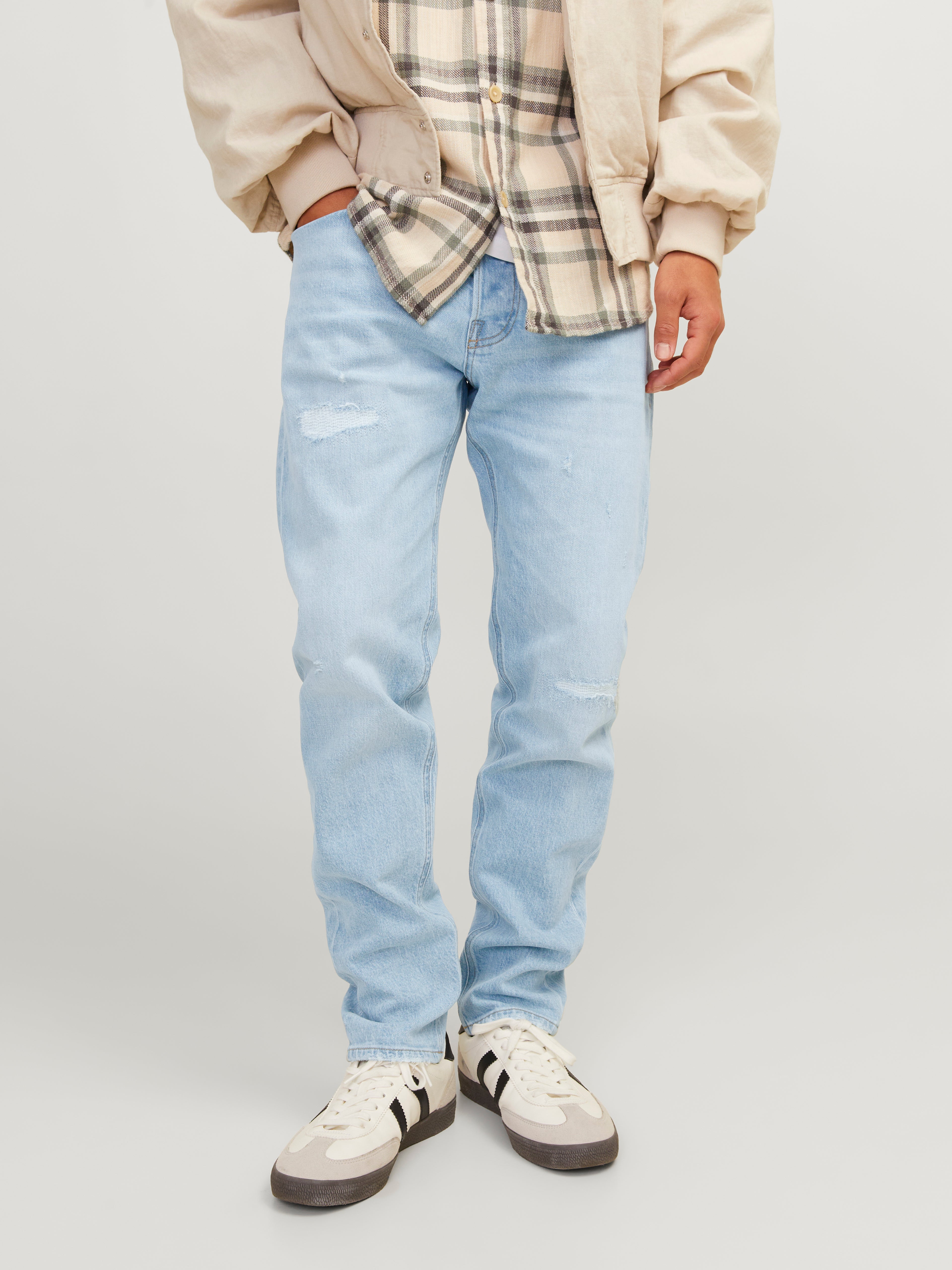 jackjones- 