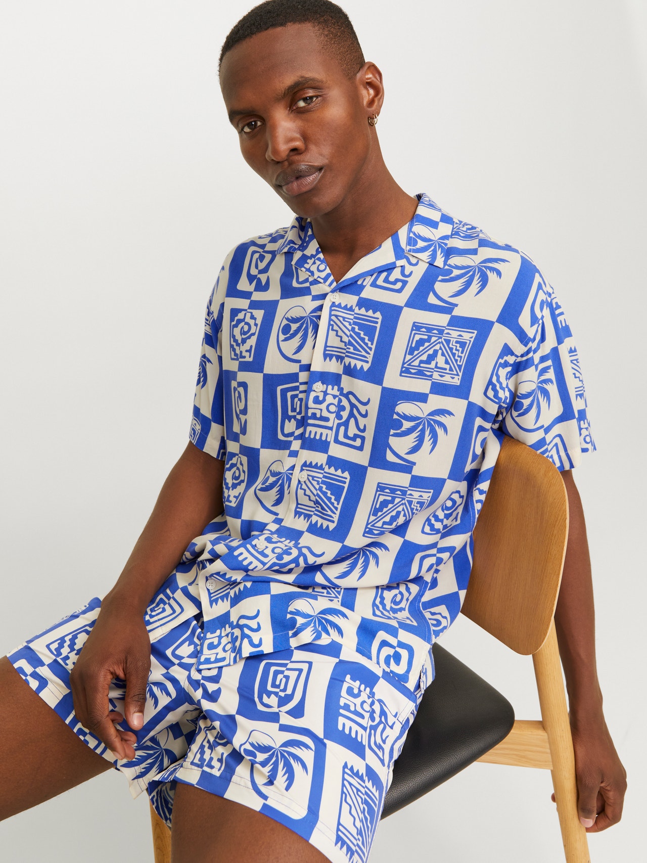 Jack & Jones Relaxed Fit Resort-skjorte -Dazzling Blue - 12255727