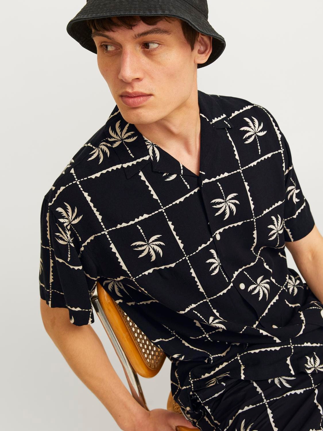 Jack & Jones Camisa estilo resort Relaxed Fit -Black - 12255727