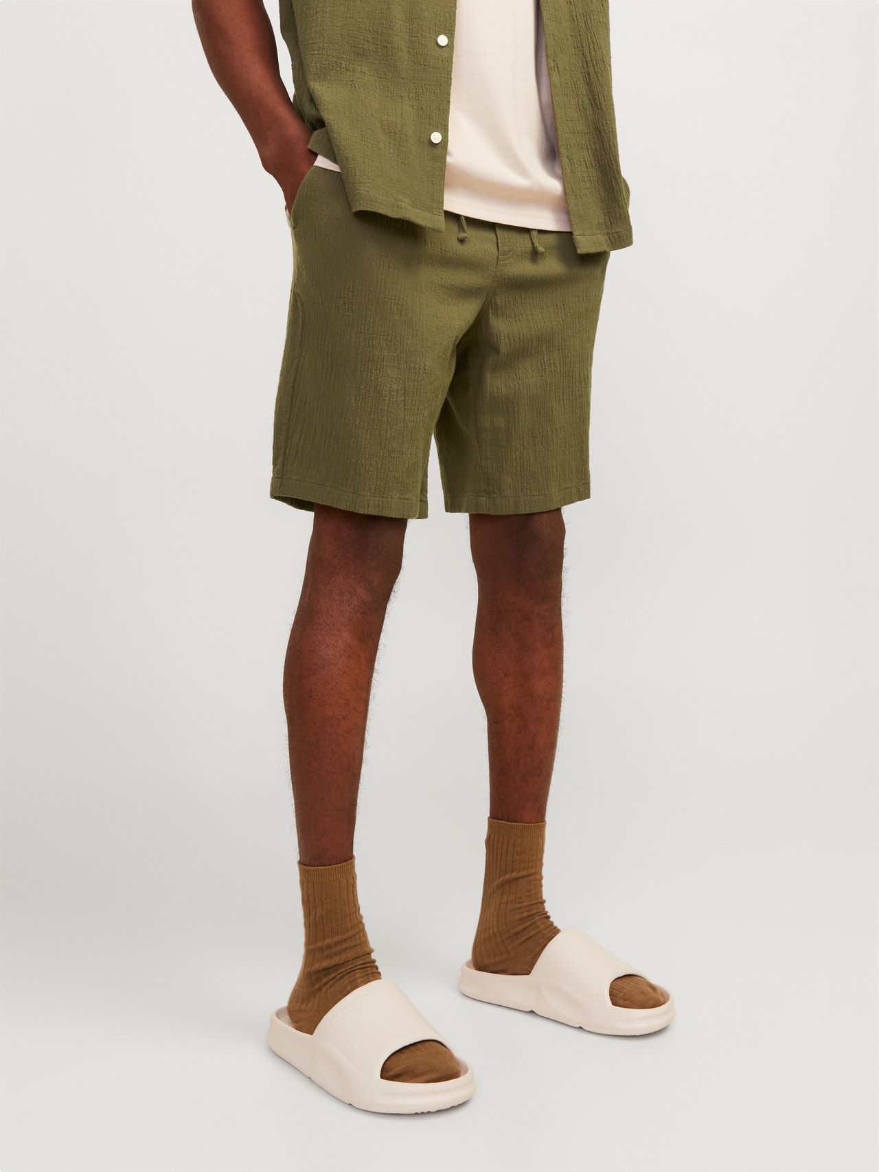 Jack & Jones Jogger Fit Shorts -Olive Night - 12255861