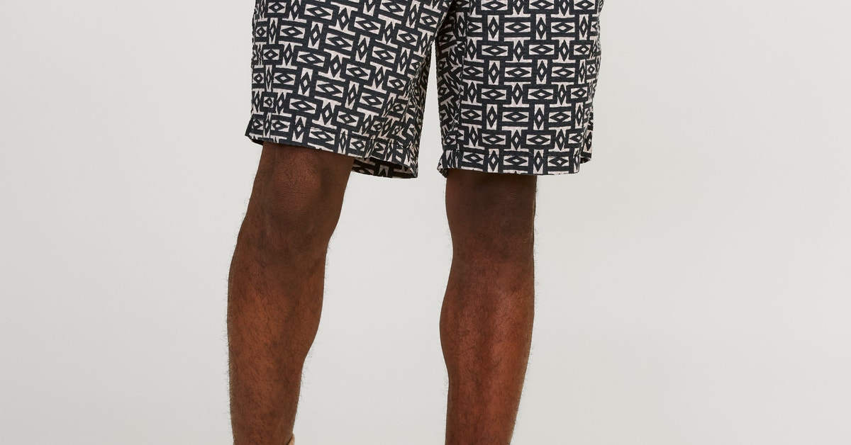 jackjones-joggerfitshorts-  