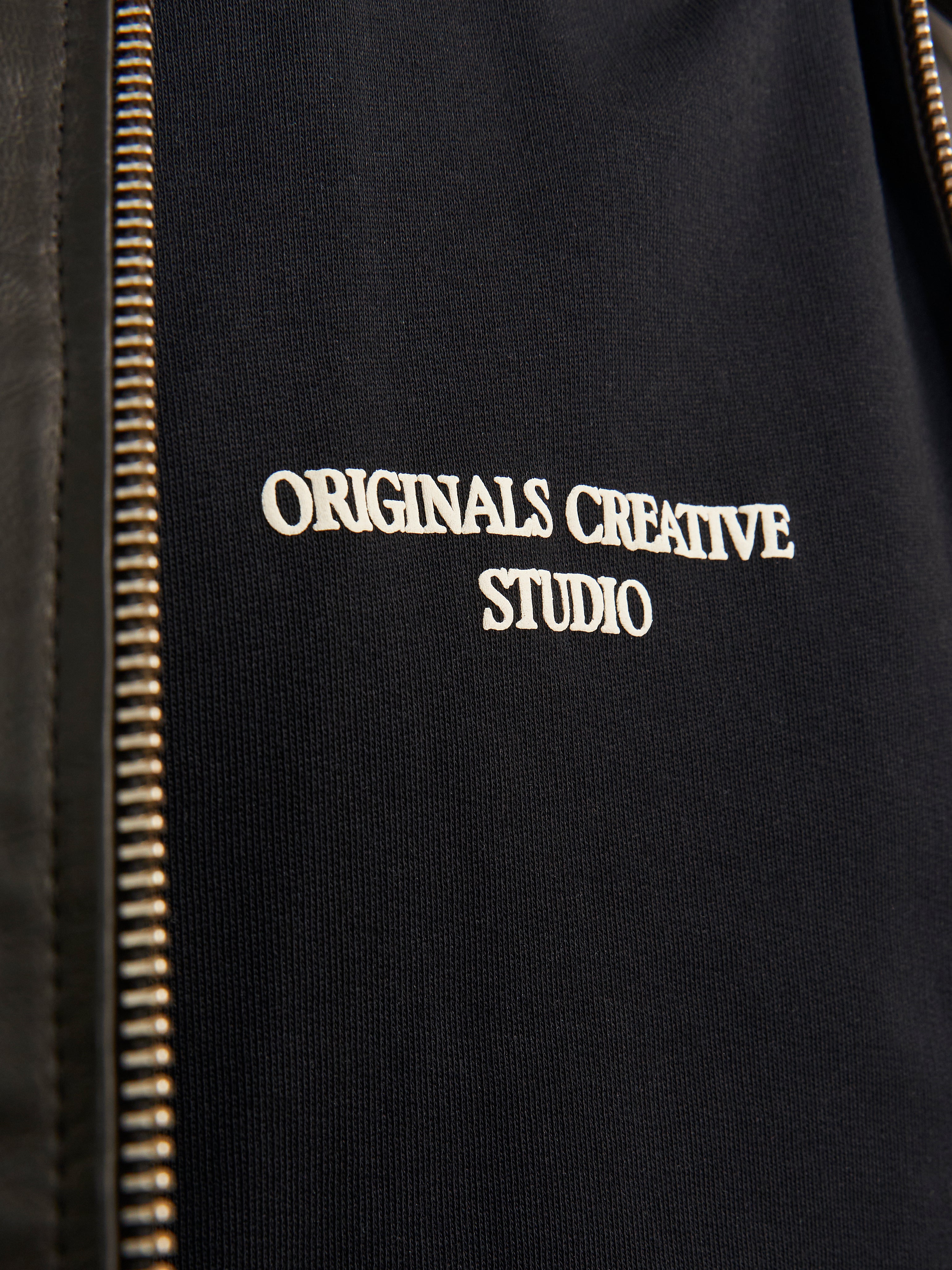 Jack & Jones Printed Hoodie -Black - 12256506