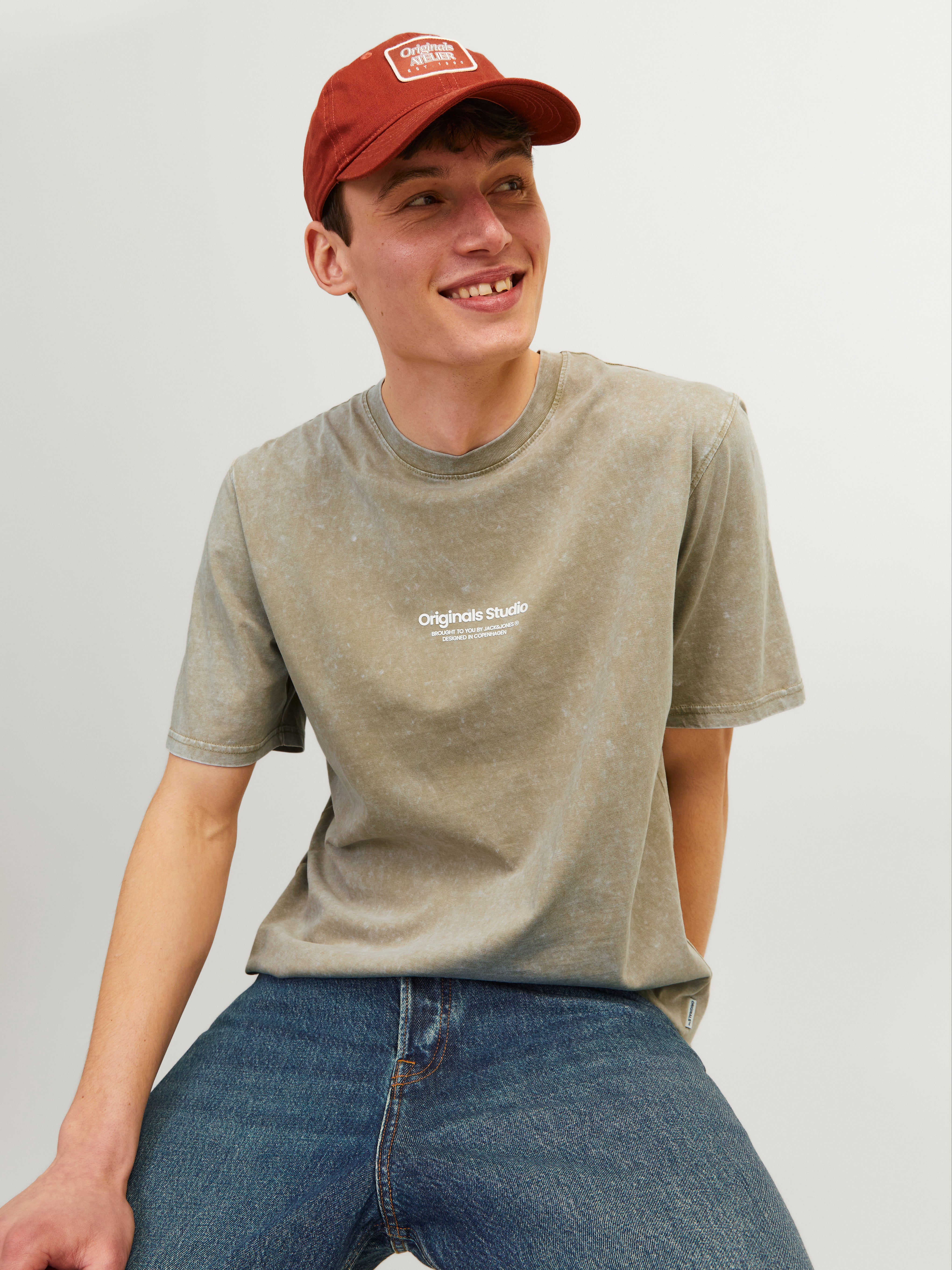 Tシャツ・カットソー COVERNAT Authentic Cool Tech T-Shirt Beige MUSINSA | COVERNAT Authentic Cool Tech T-shirt Beige