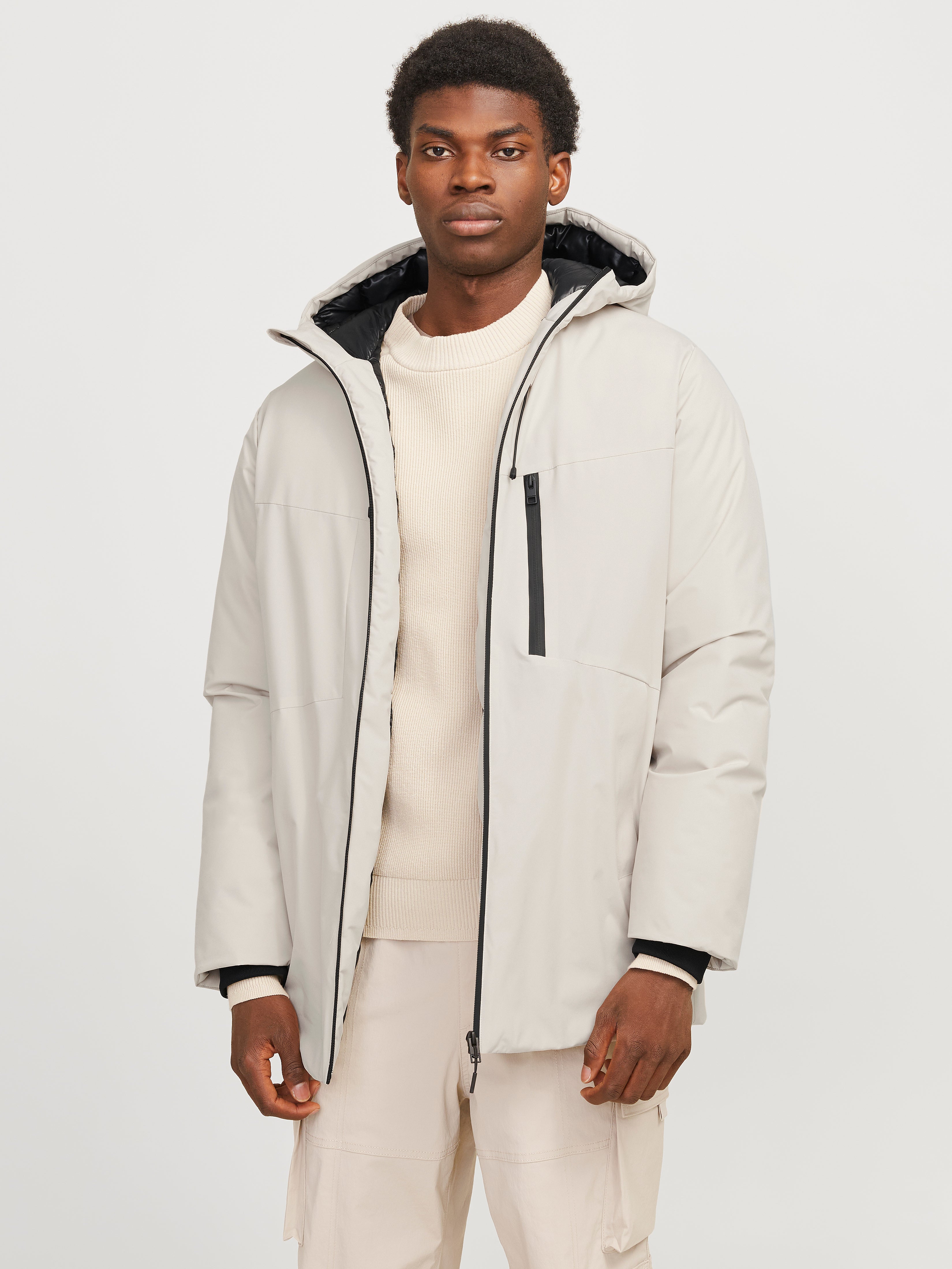 Thumbnail - Parka