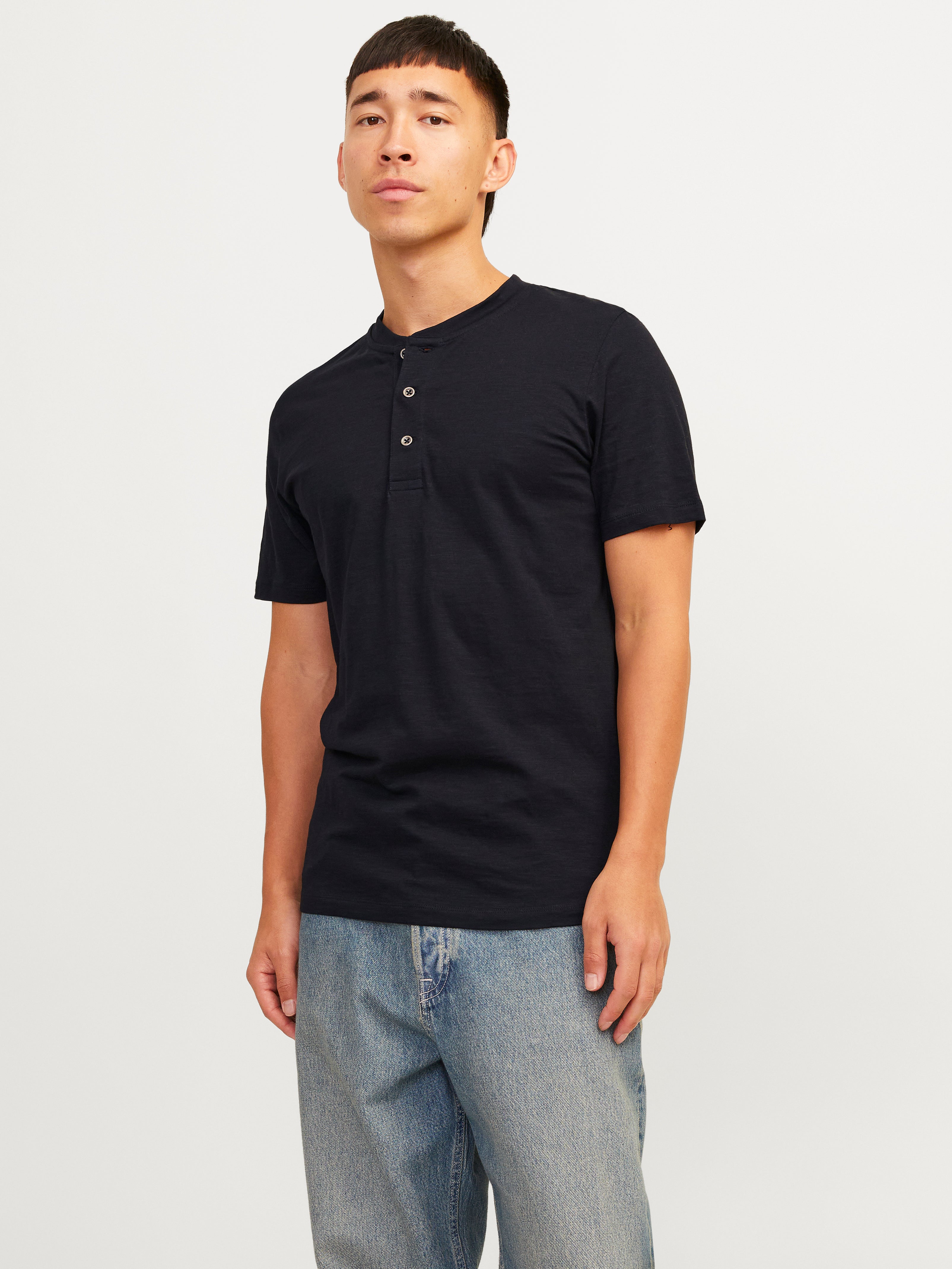 Einfarbig Mandarin Kragen T-shirt | Schwarz | Jack & Jones®