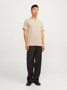 Jack & Jones Plain China Collar T-shirt -Sand - 12257965