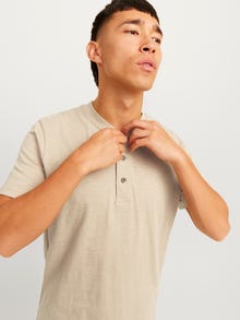 Jack & Jones Camiseta Liso Cuello Mao -Sand - 12257965