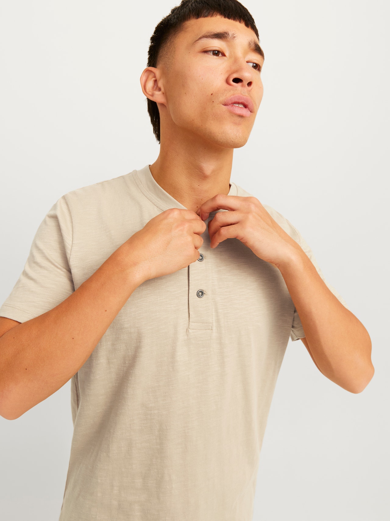 Jack & Jones Yksivärinen Kiinalaiskaulus T-paita -Sand - 12257965