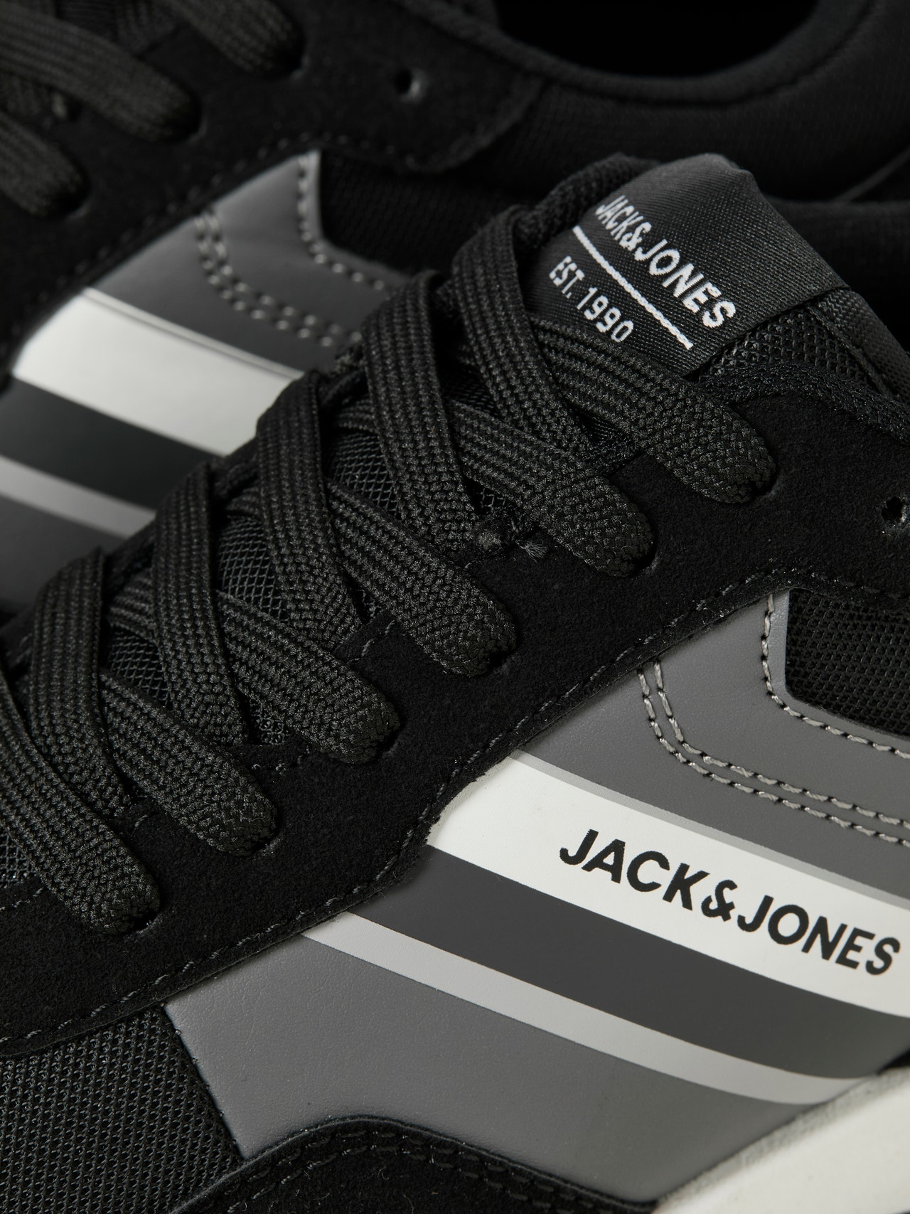 JACK JONES UK Men s Clothing Shoes Official Website jack-jones-uk-men-s-clothing-shoes-official-website