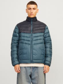 Jack & Jones Pūkinė striukė -Magical Forest - 12258444