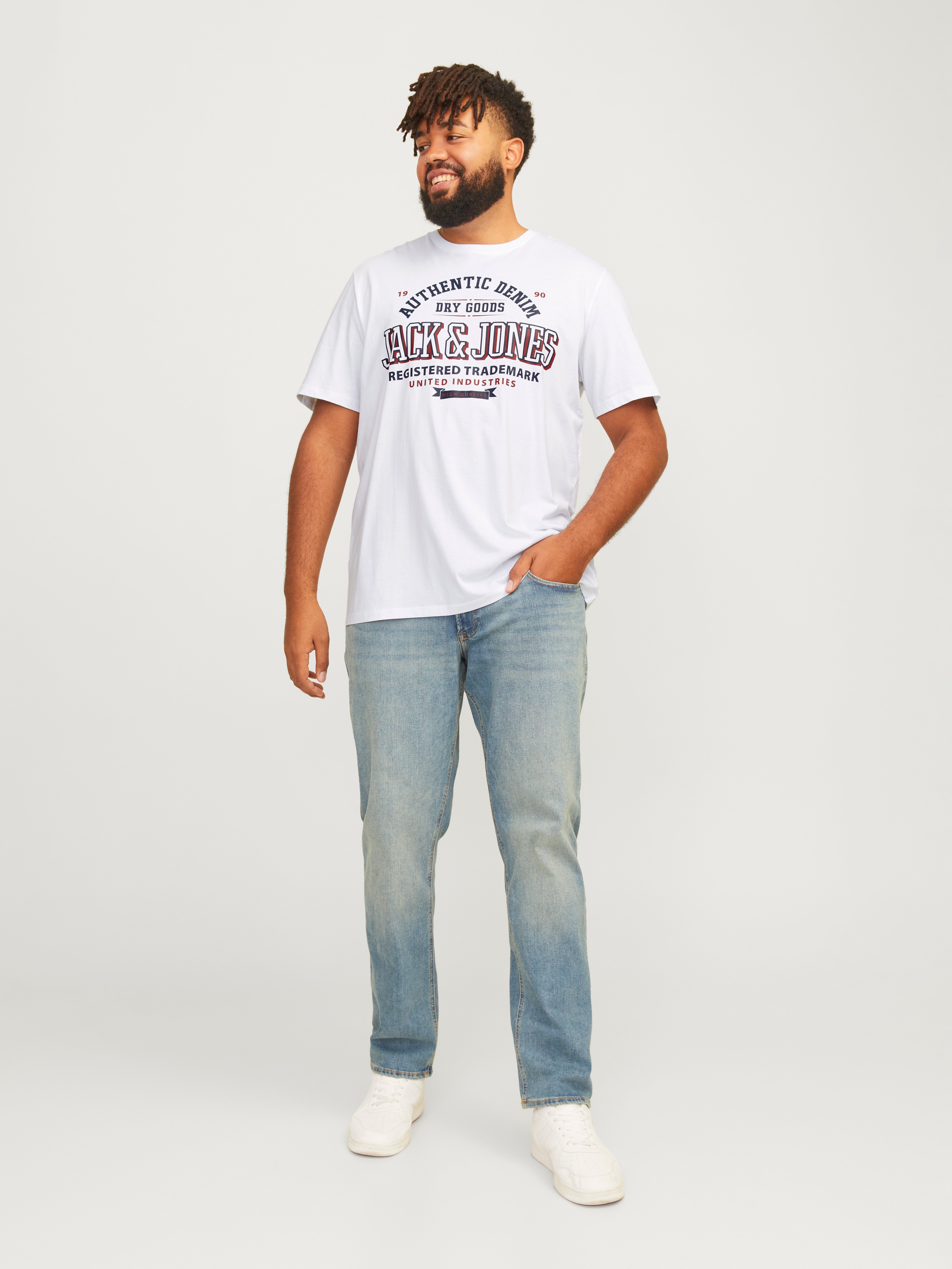 Thumbnail - Plus Size Logo T-shirt