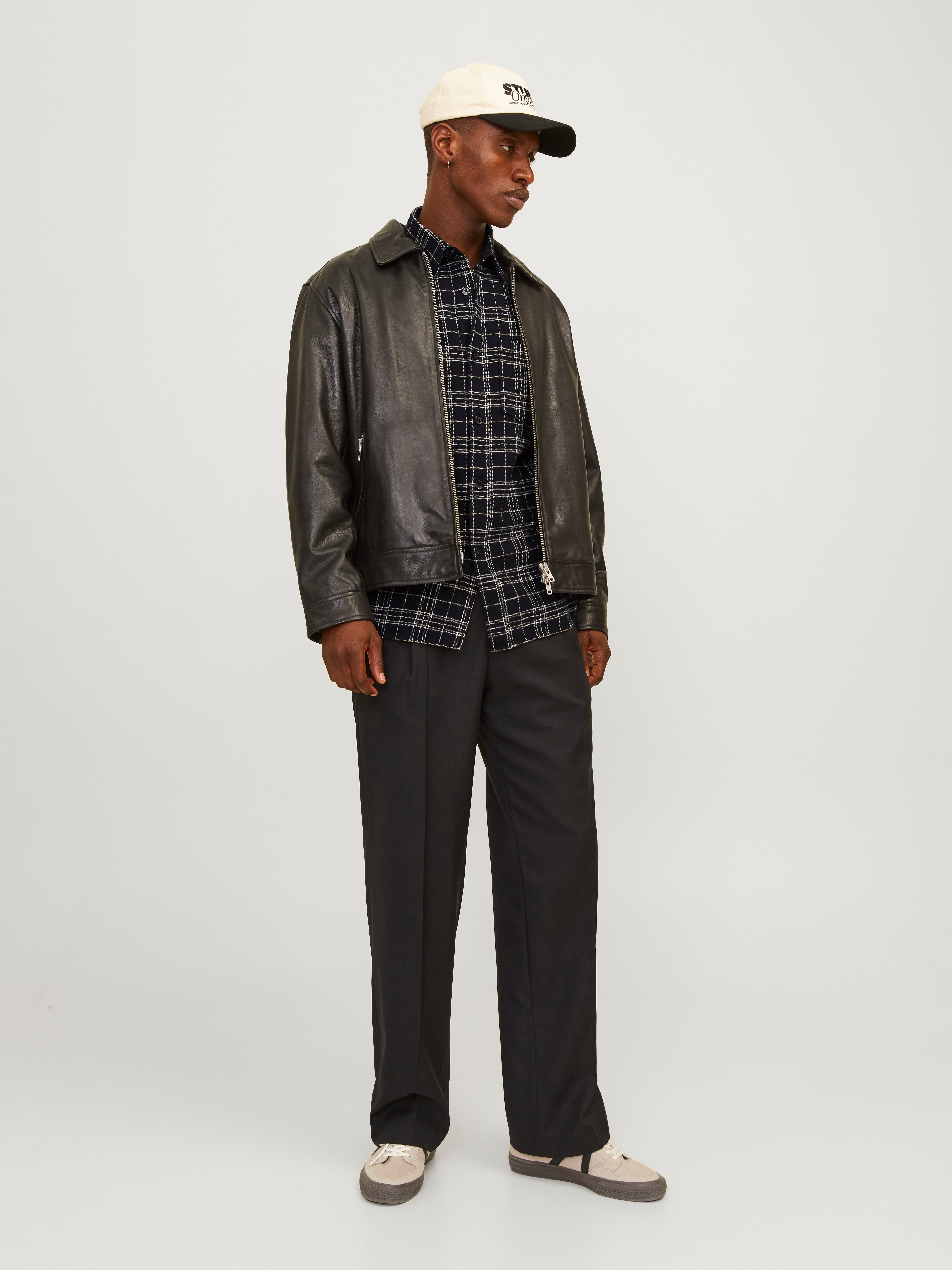 Thumbnail - Relaxed Fit Hemd