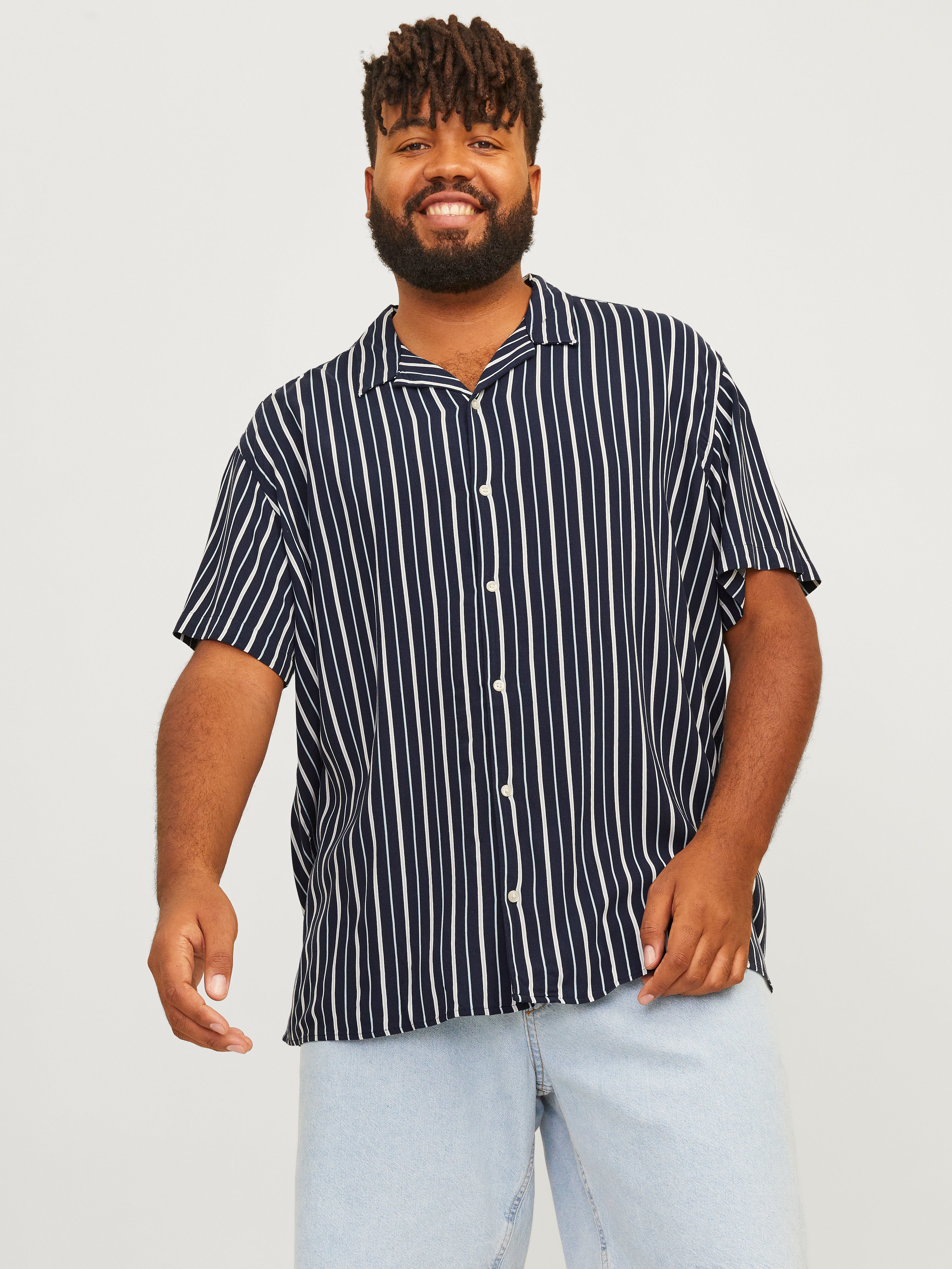 Plus Size Relaxed Fit Hawaii-hemd