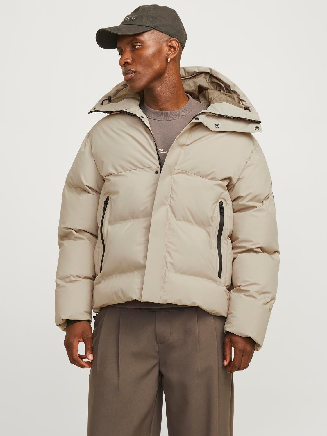 Puffer jacket beige on sale