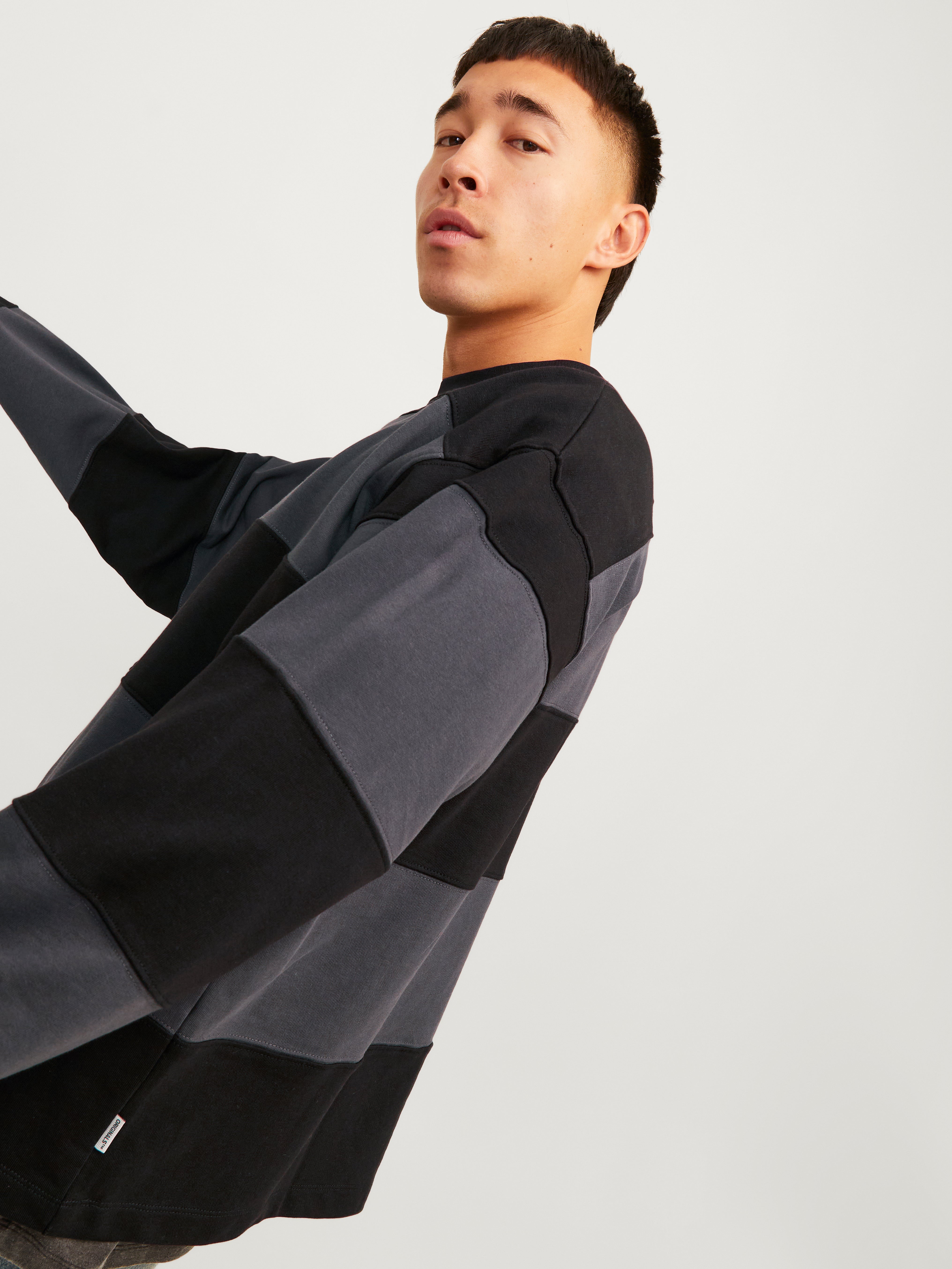 Striped Sweatshirt | Black | Jack & Jones®