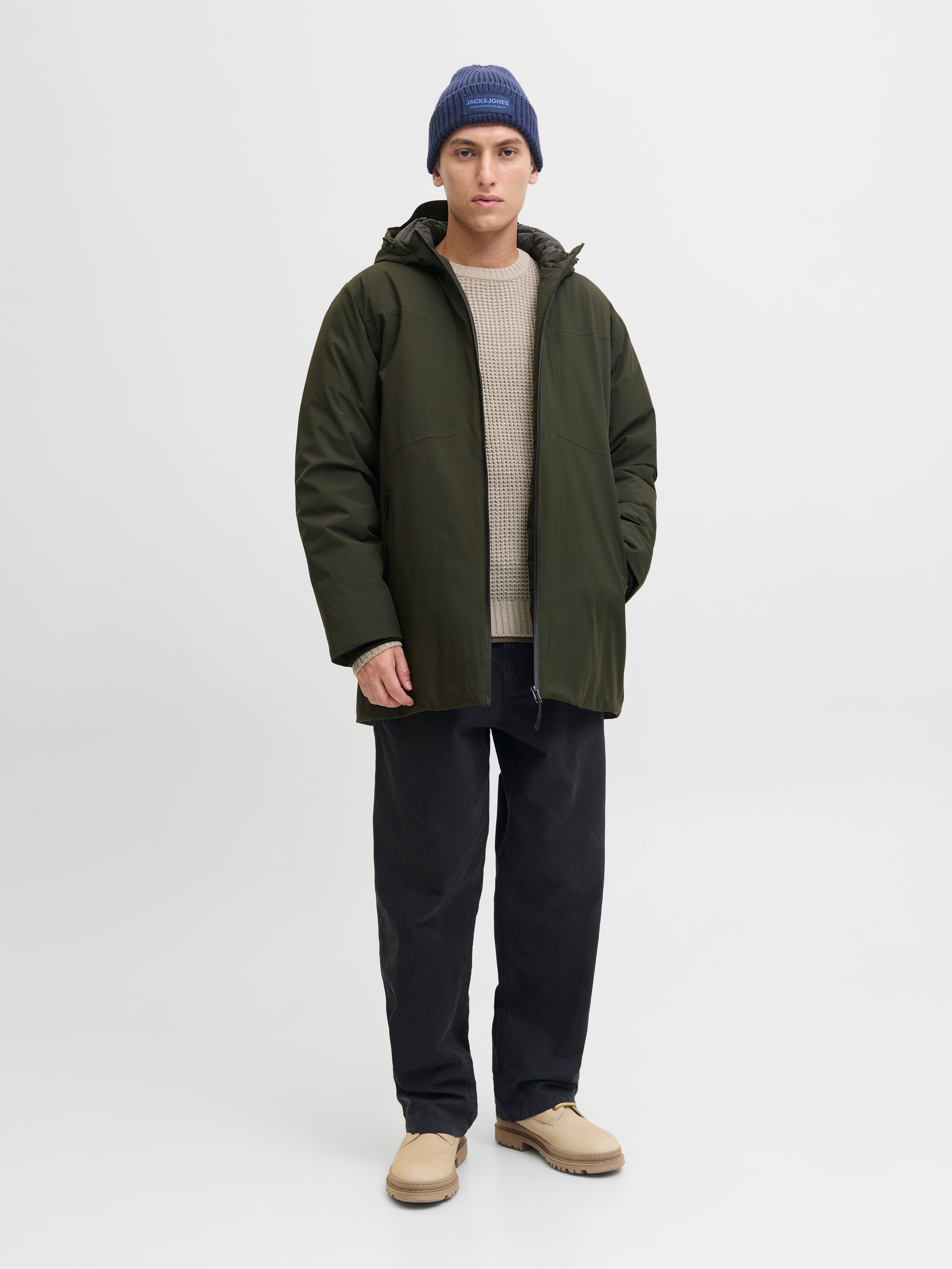 Thumbnail - Parka