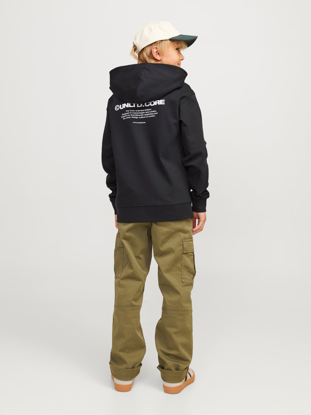 Jack & Jones Printed Hoodie For boys -Black - 12263302