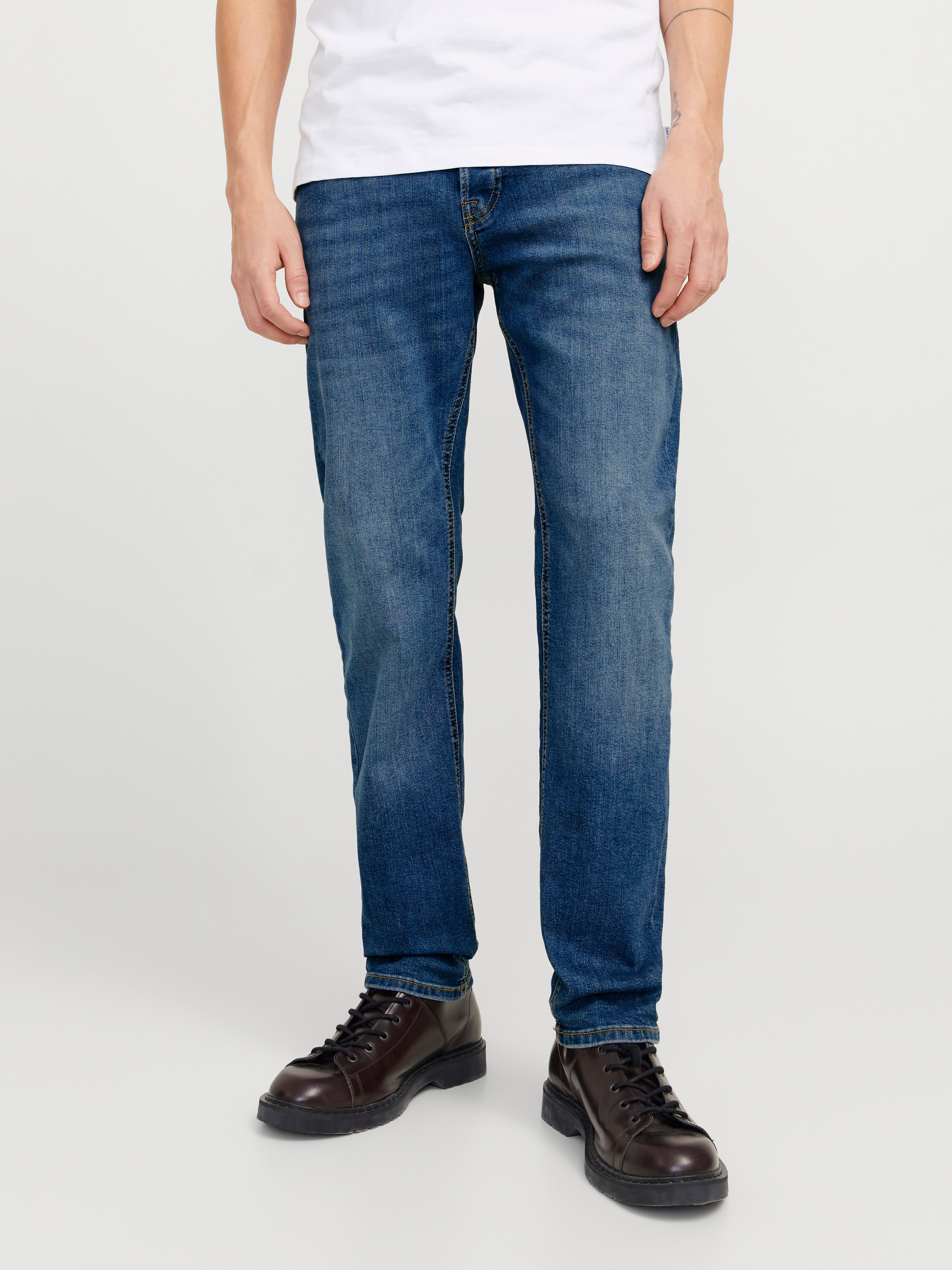 Jjimike Jjoriginal At 327 Tapered Fit Jeans