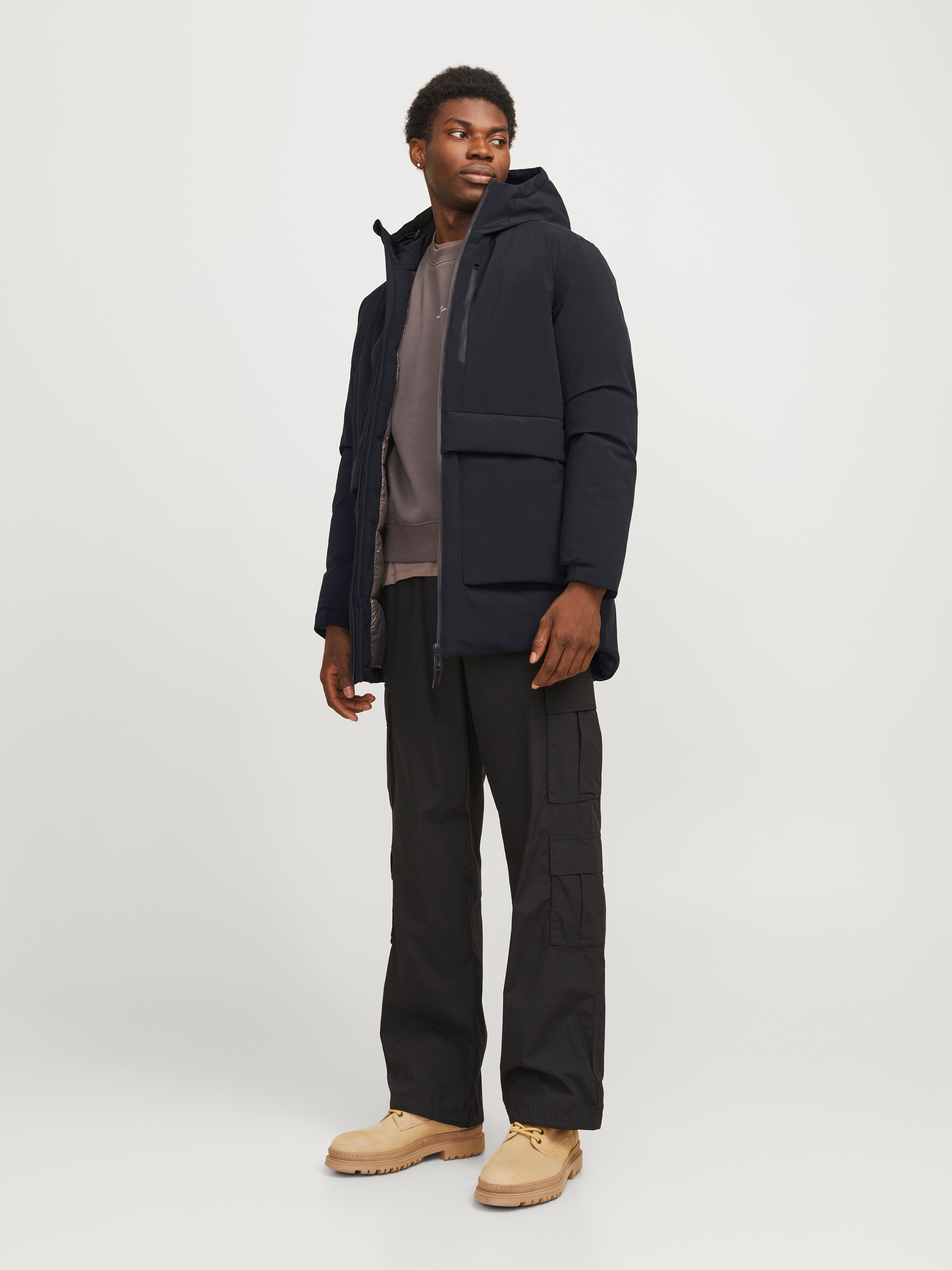 Thumbnail - Parka