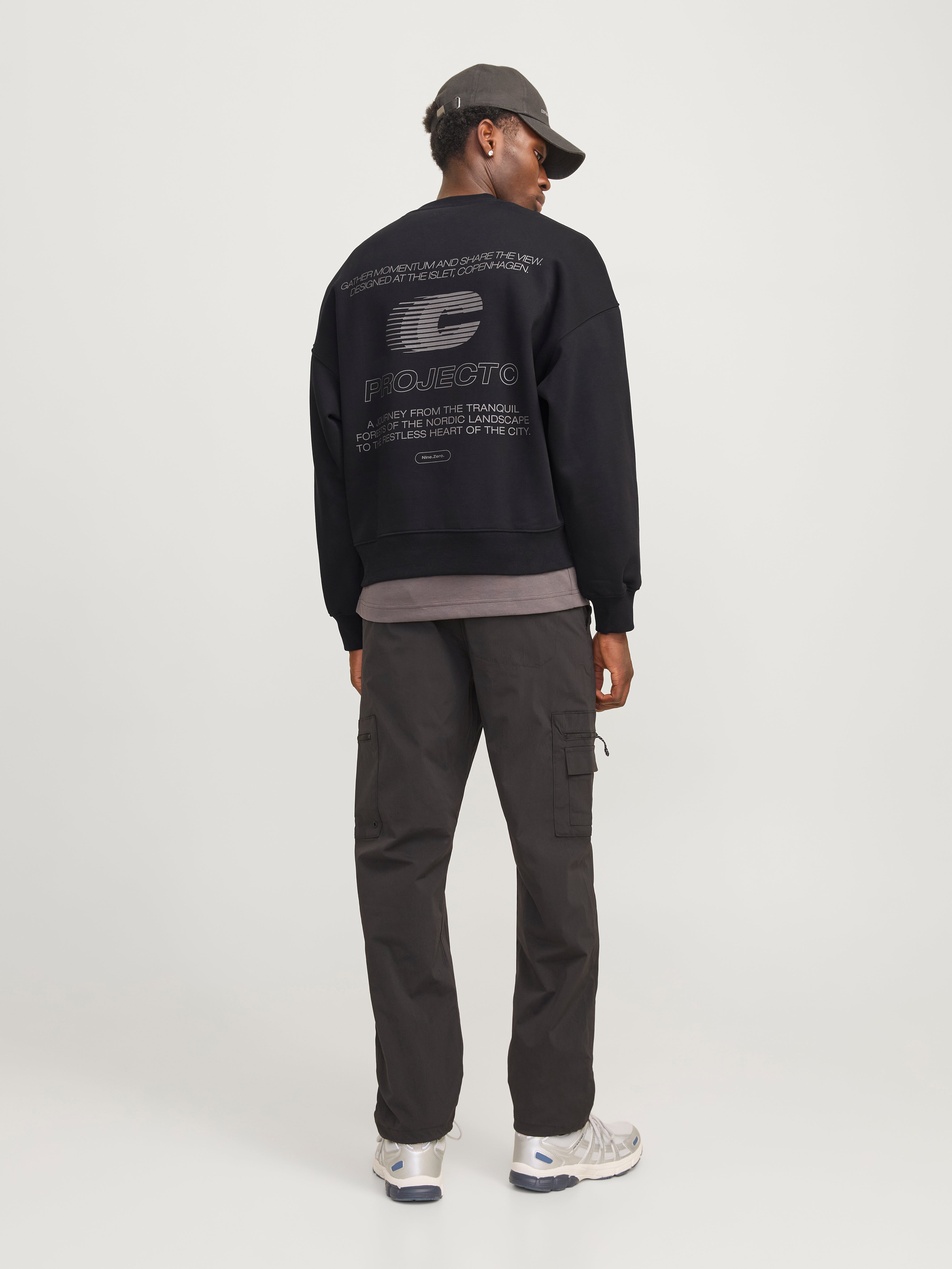 Printed Sweatshirt | Black | Jack & Jones®