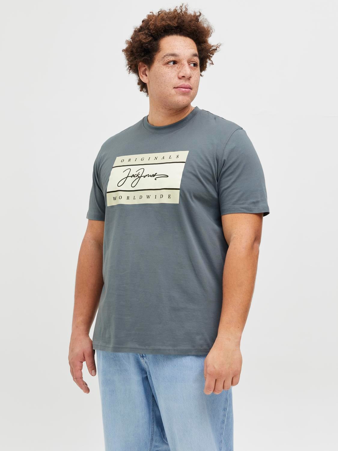 Plus Size Logo T-shirt