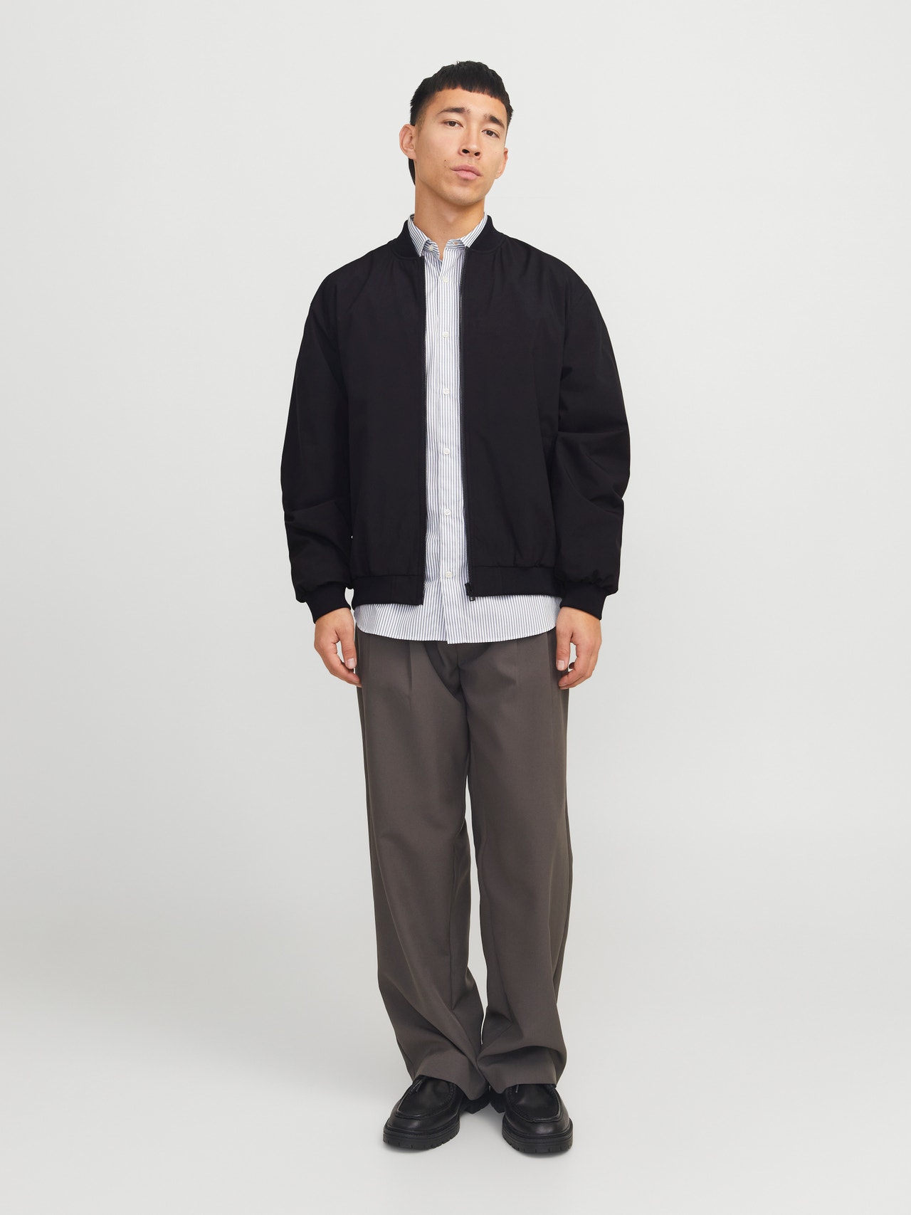Bomber takki Musta Jack Jones bomber-takki-musta-jack-jones