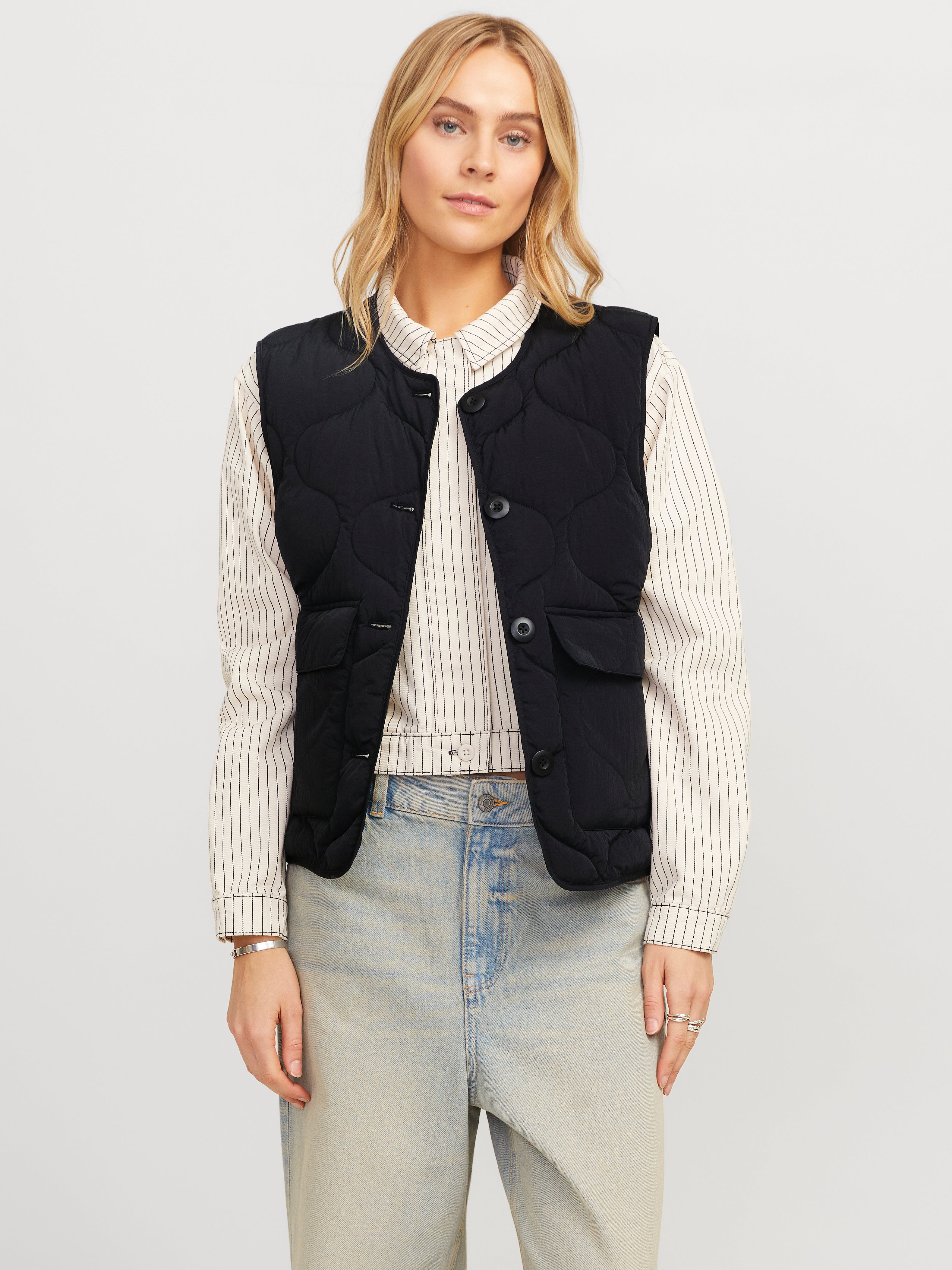 JXHOPE Quilted gilet | Black | JJXX® JXHOPE Quilted gilet | Black | JJXX®