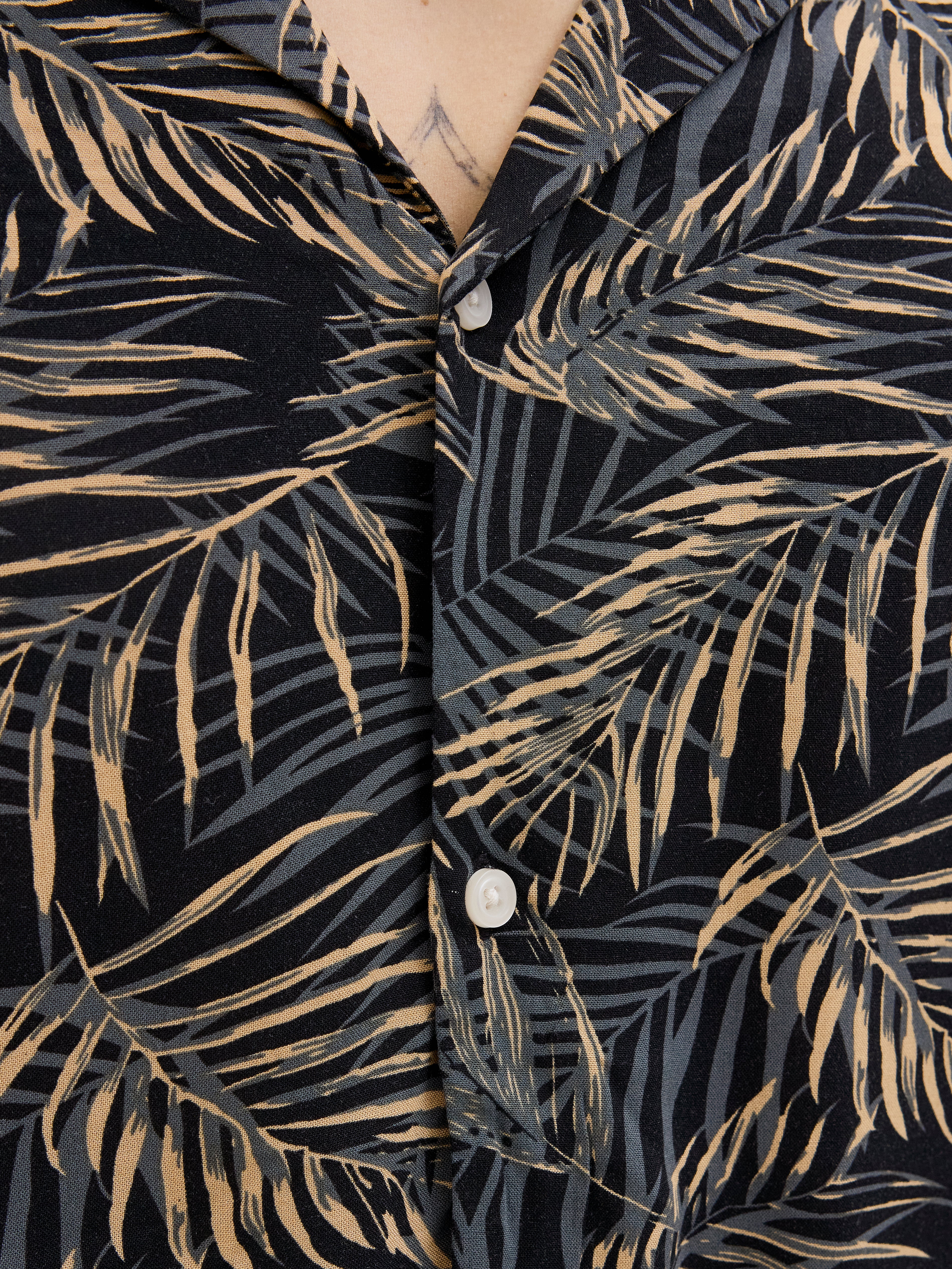 Thumbnail - Relaxed Fit Hemd