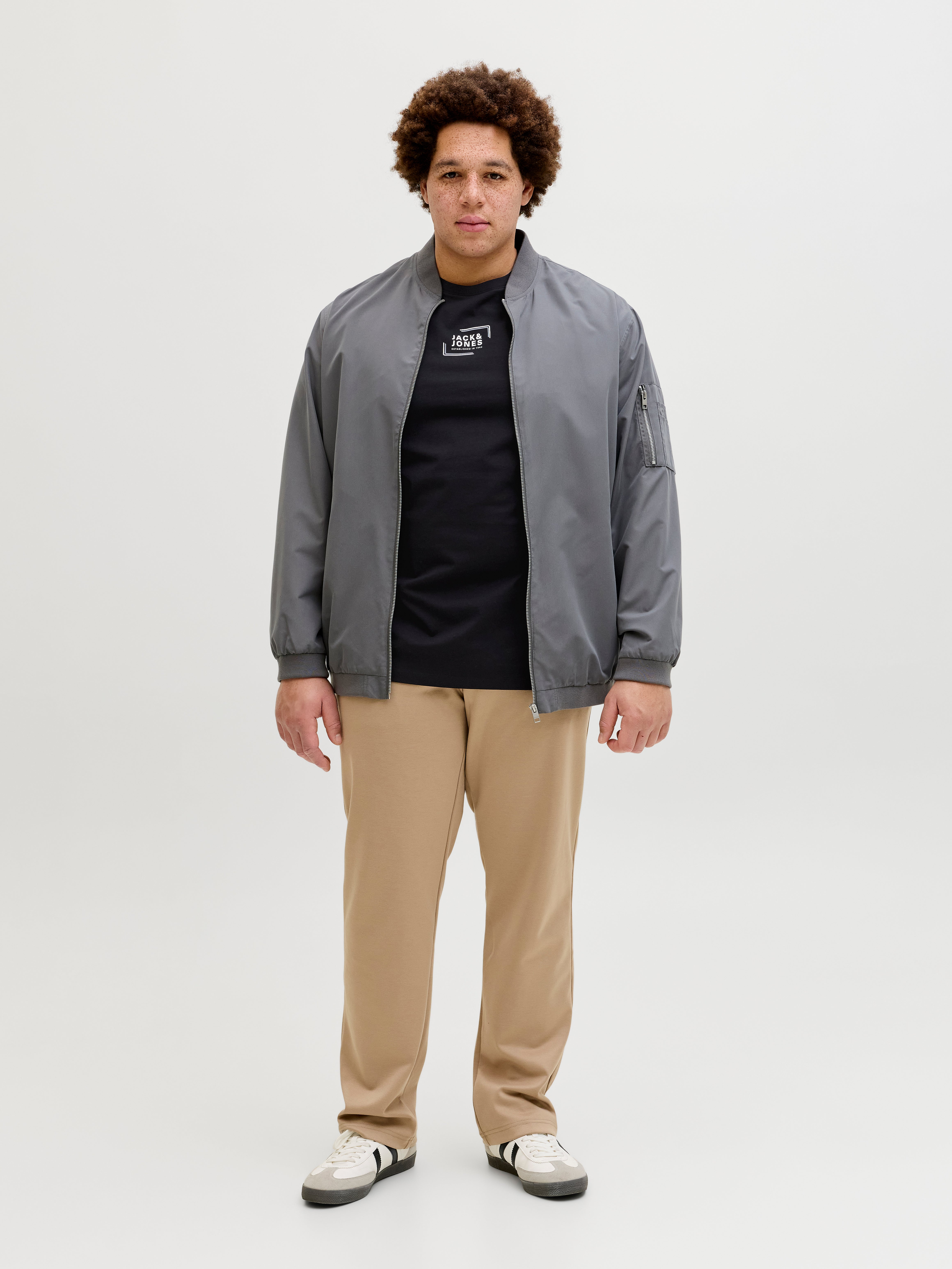 Thumbnail - Plus Size Logo T-shirt