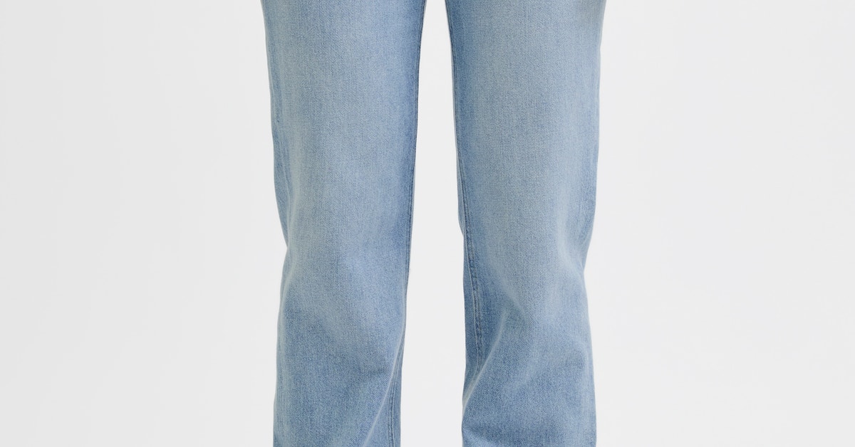 ONLY high waist straight leg jeans ONLRILEY light blue denim ONLY high waist straight leg jeans ONLRILEY light blue denim