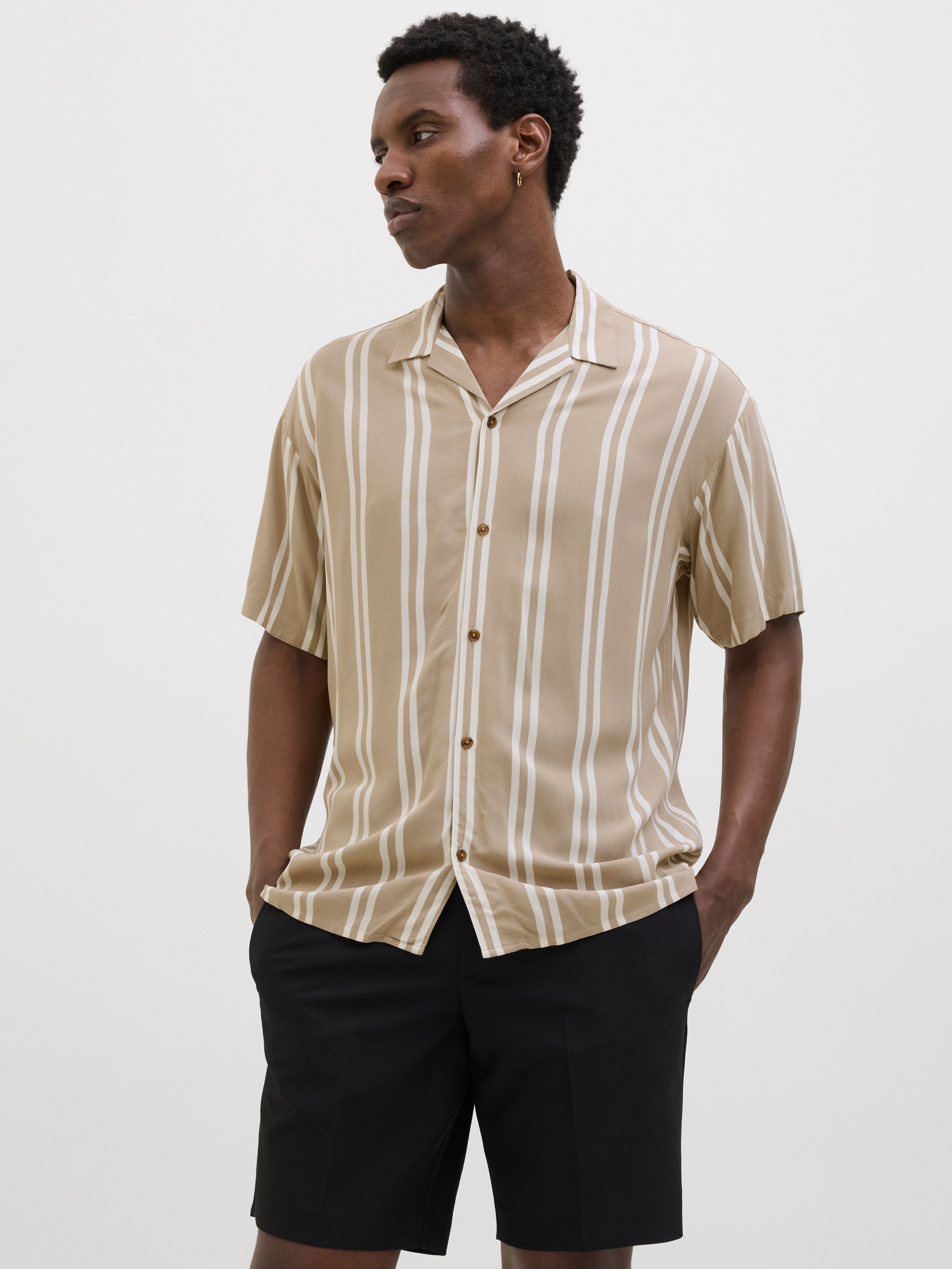 Relaxed Fit Hemd