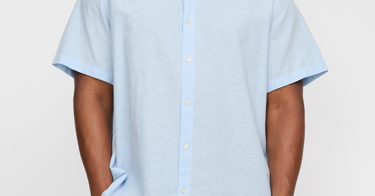 BOSS - Bermuda regular fit in terry di cotone con targhetta con logo