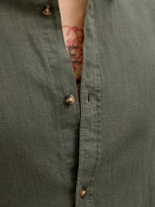 Jack & Jones Camisa Comfort Fit -Beetle - 12269315