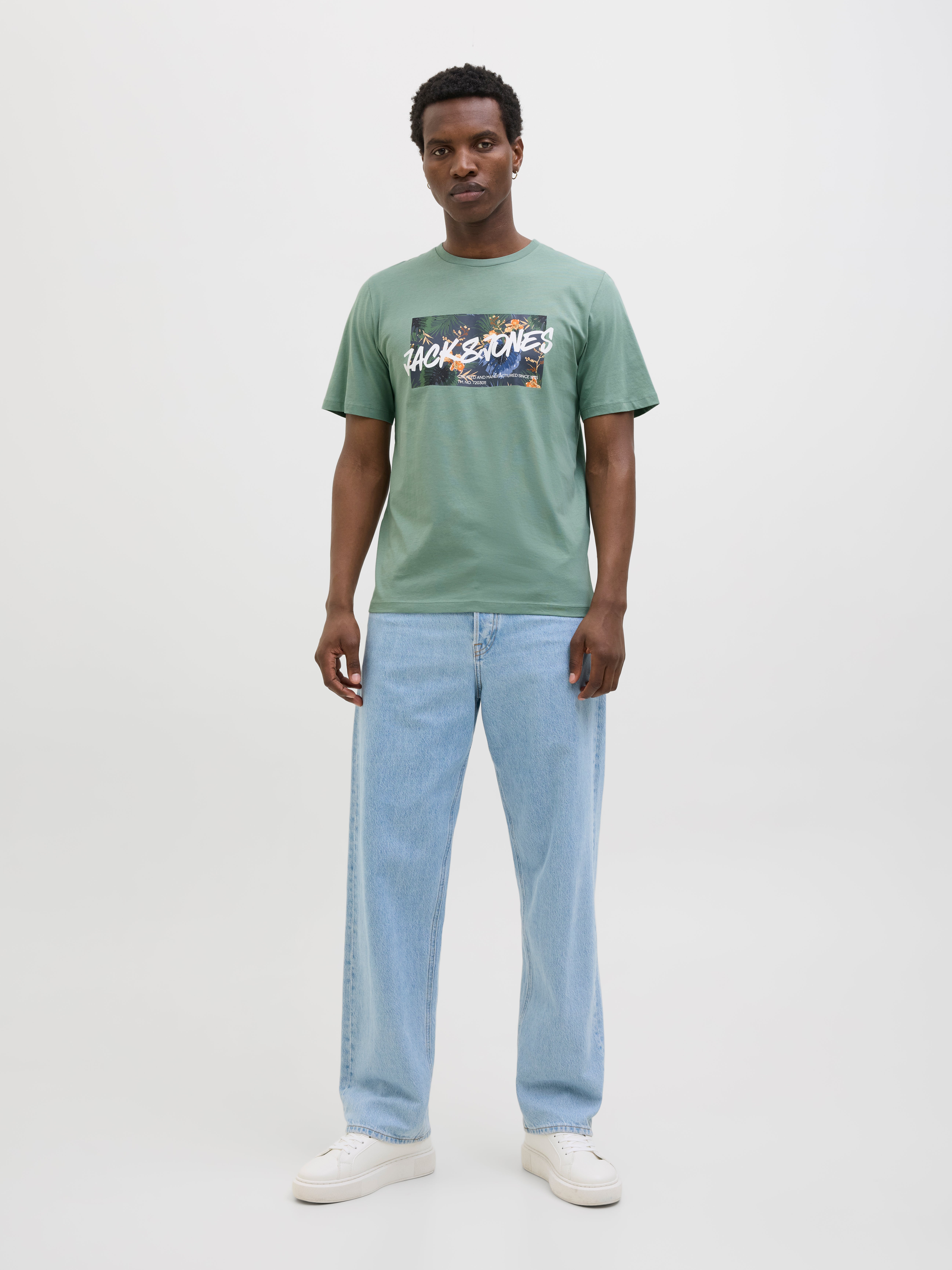 Thumbnail - Logo T-shirt