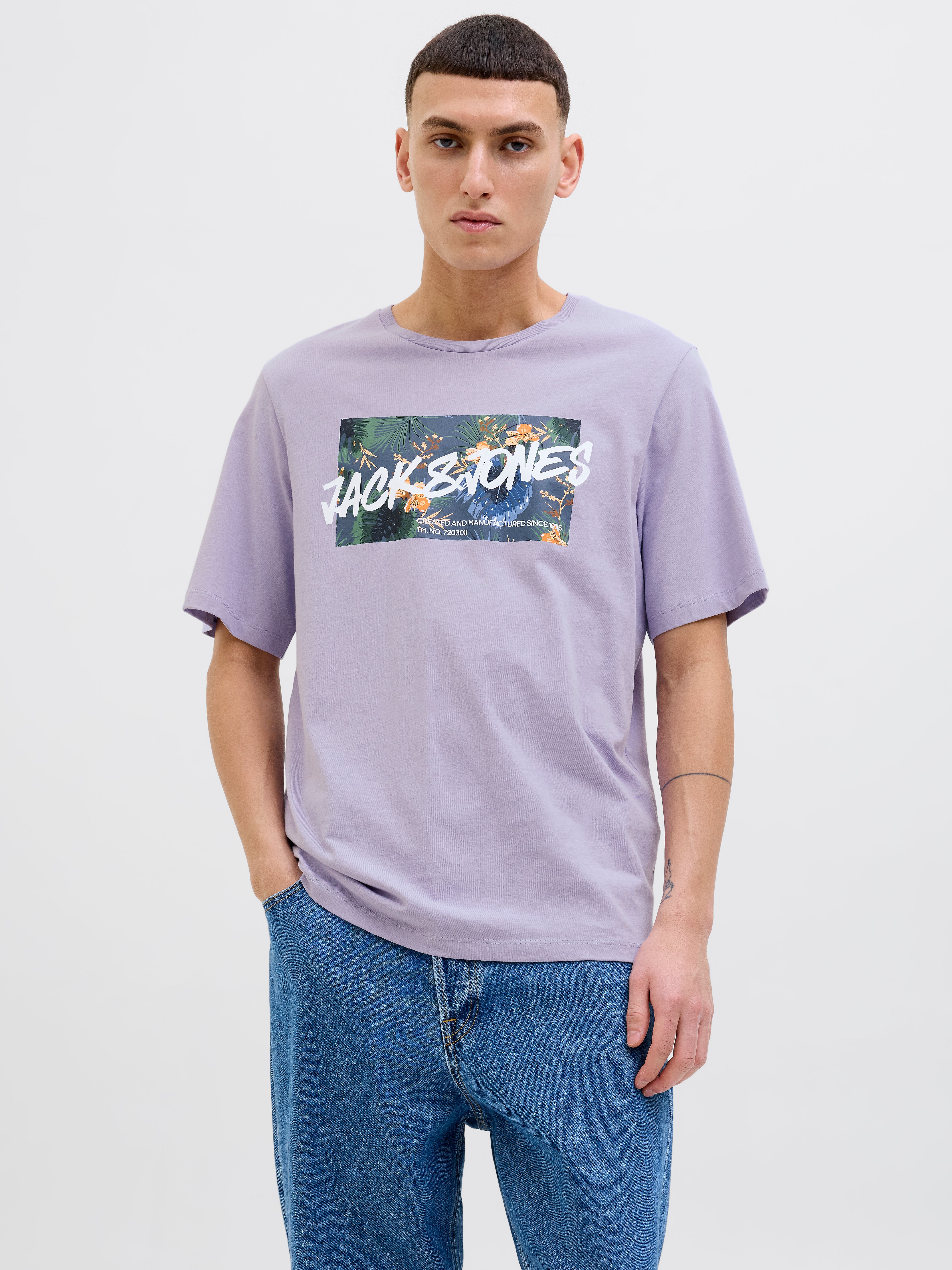 Thumbnail - Logo T-shirt
