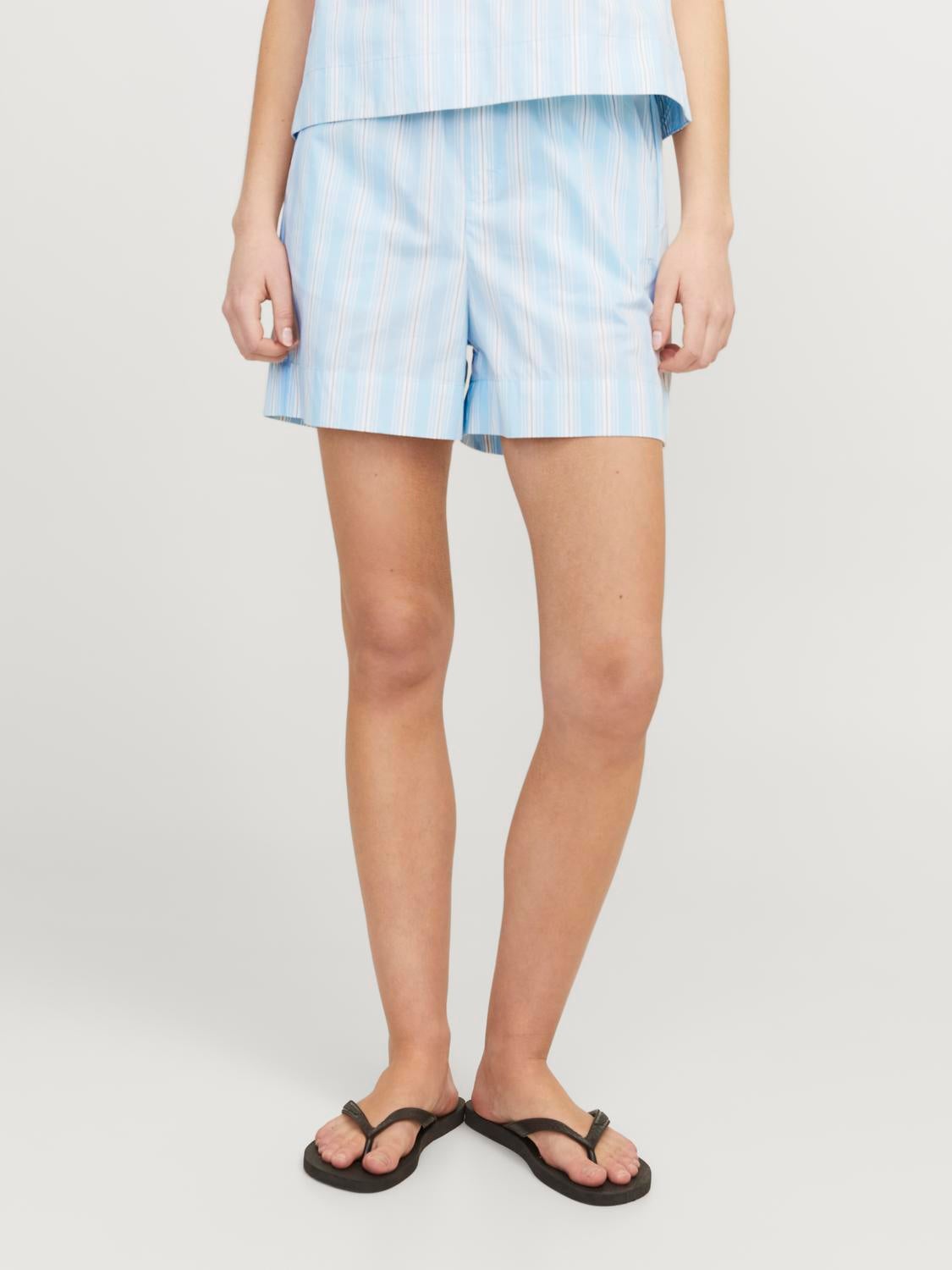 Jxava Shorts