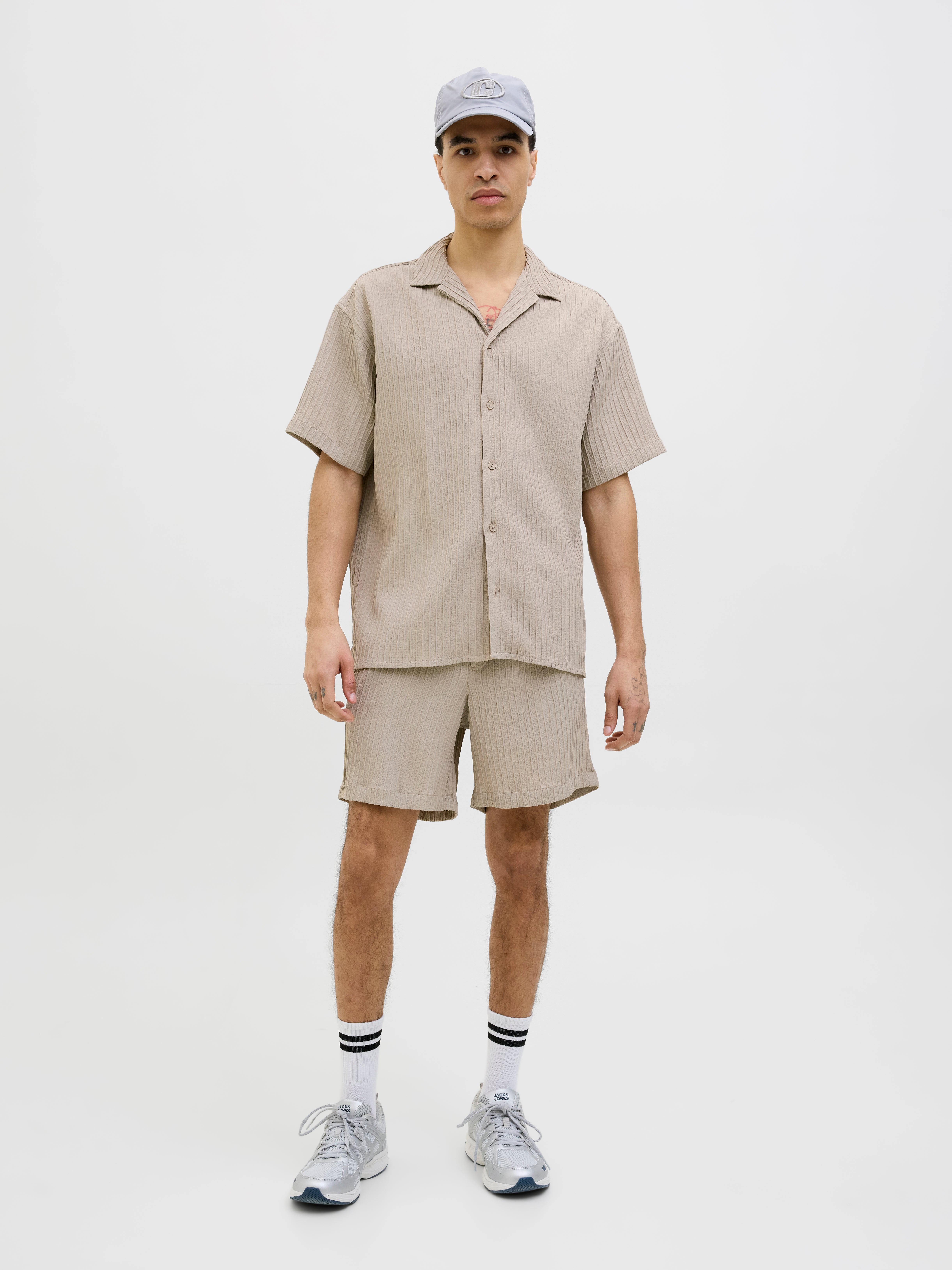 ★ ★ Men's Relaxed Fit Puff AOP Logo Short Sleev Performance Space Dyed Short Sleeve Polo Shirt - Bobby Jones