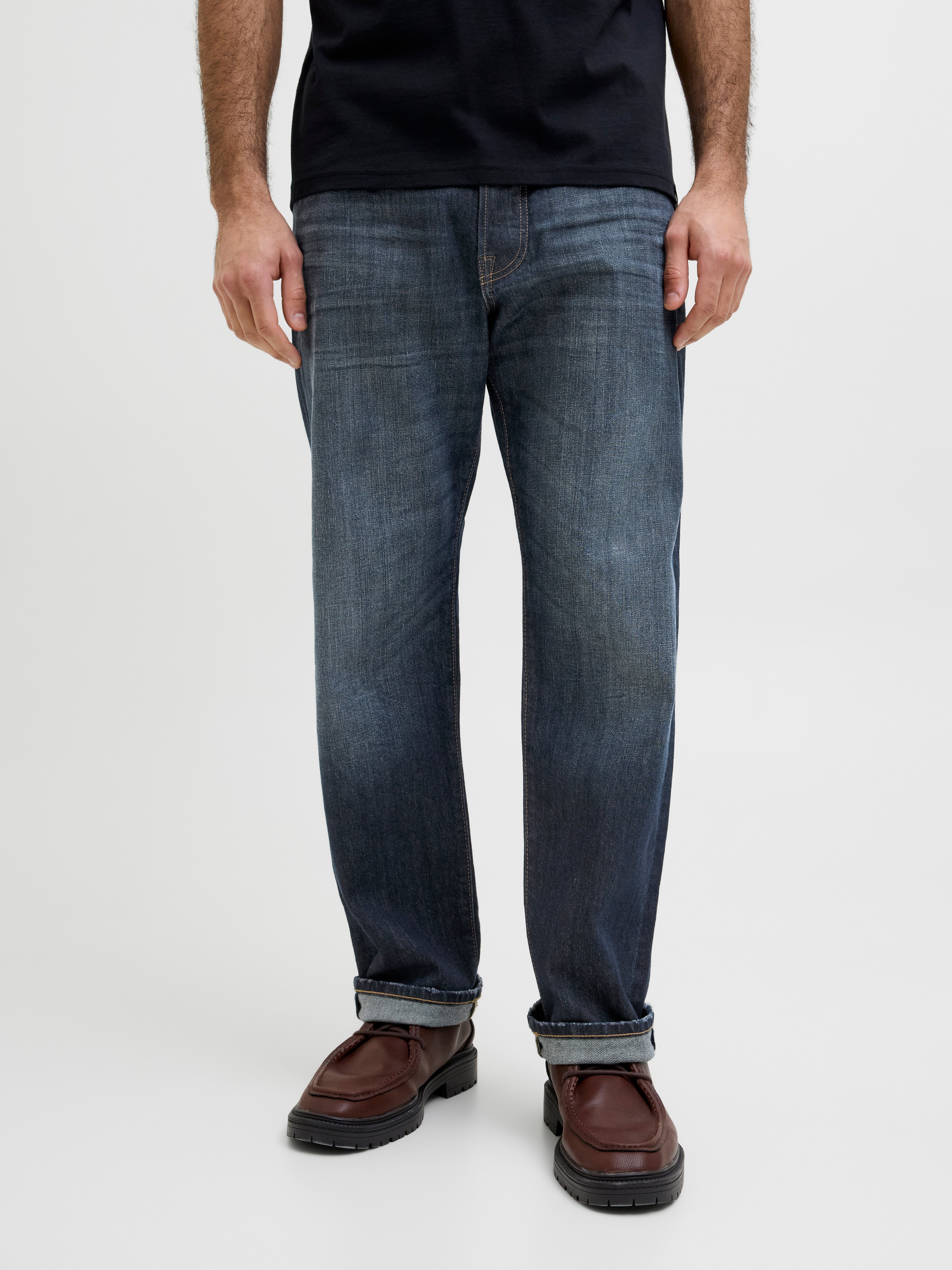 Relaxed Fit Jeans