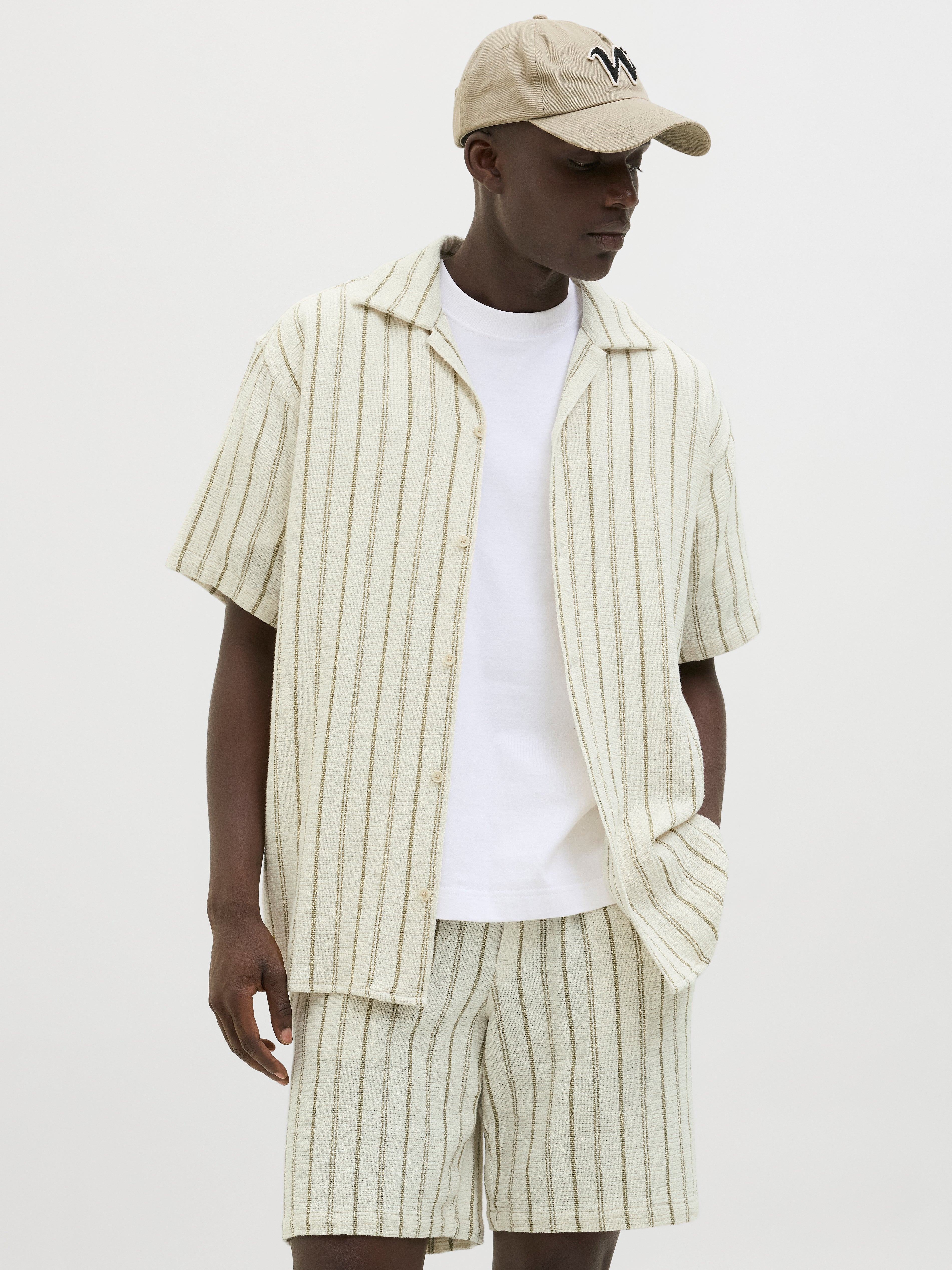 Thumbnail - Relaxed Fit Hemd
