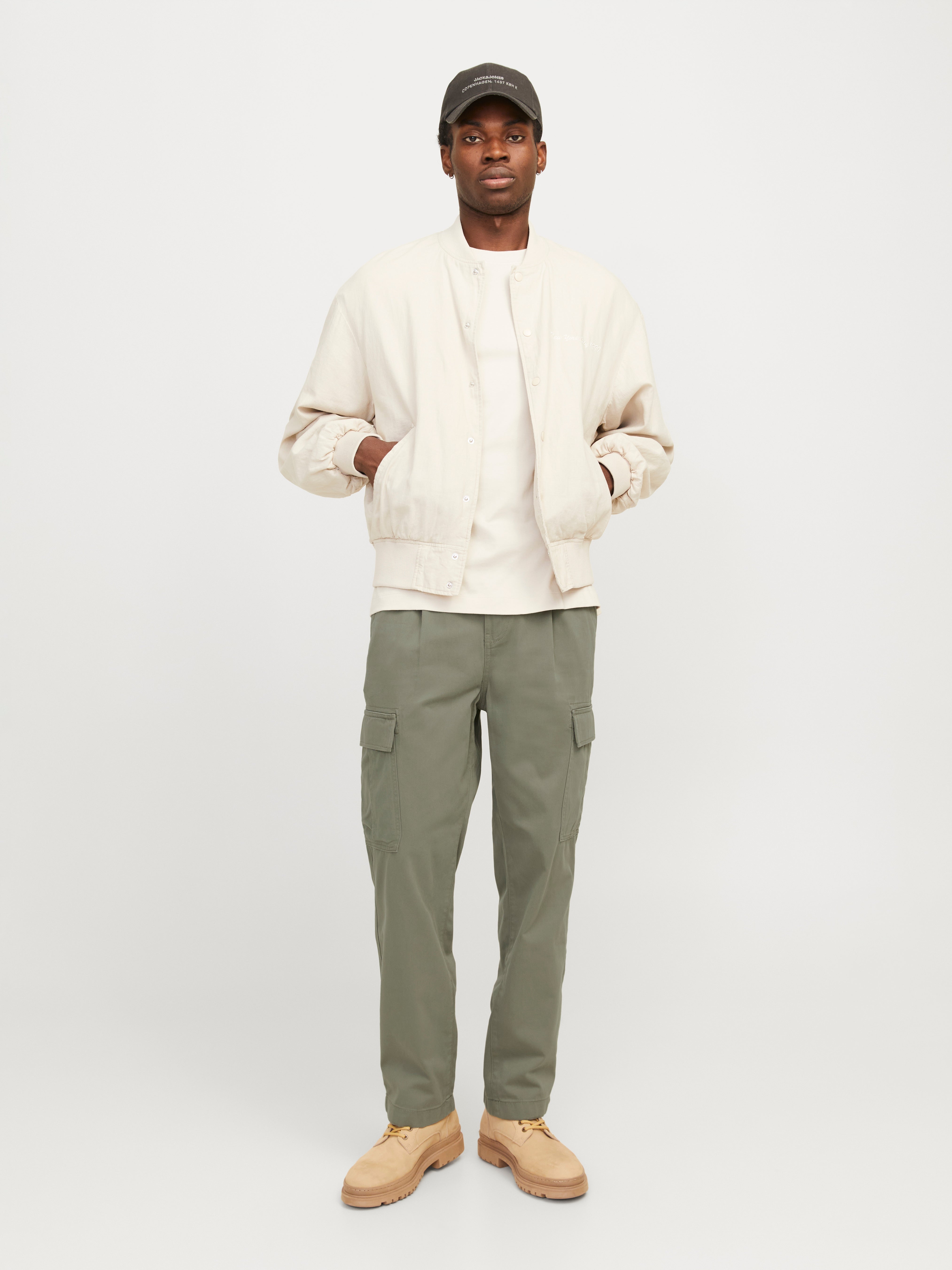 Loose Fit Cargo pants