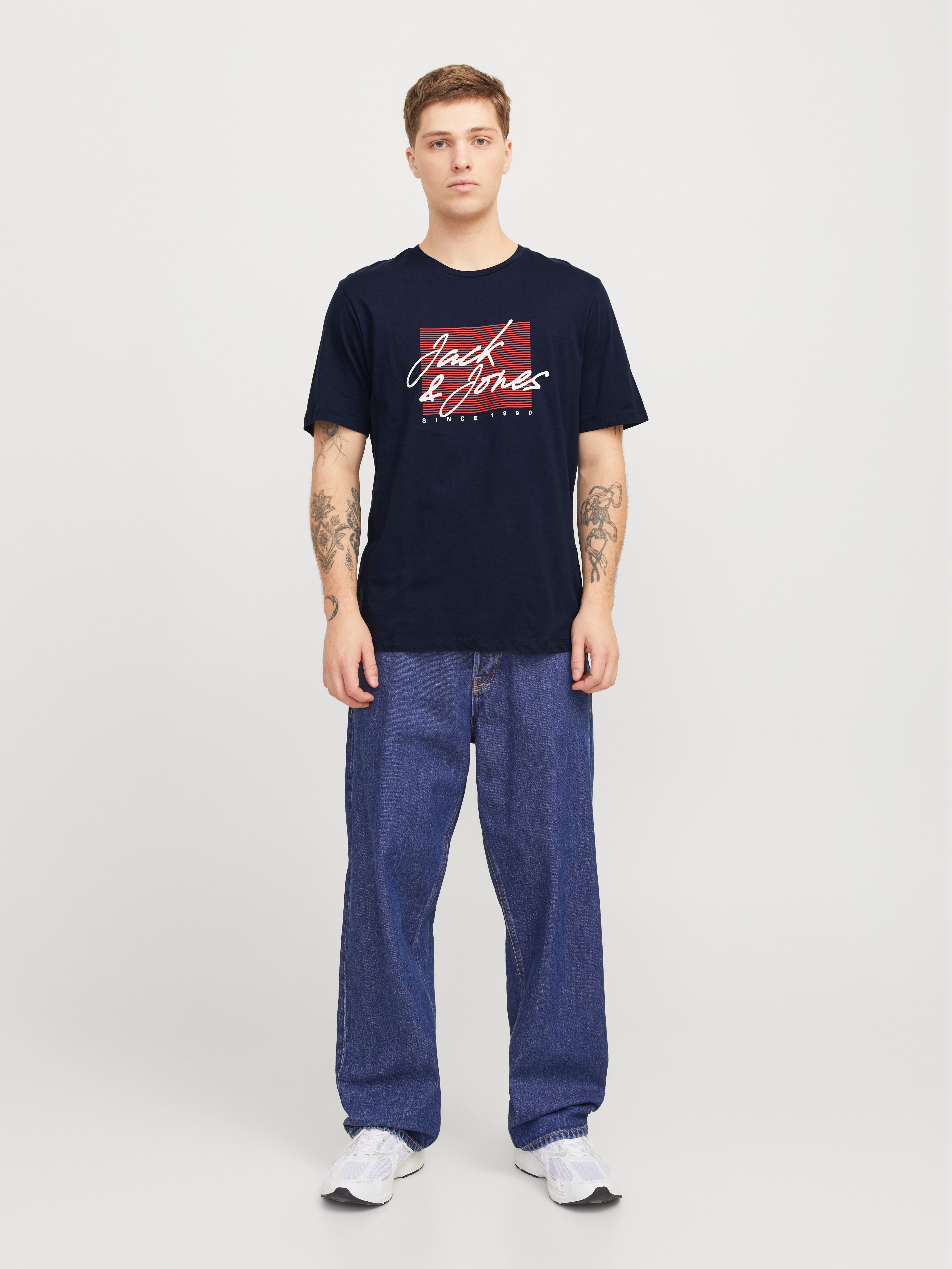 Thumbnail - Logo T-shirt