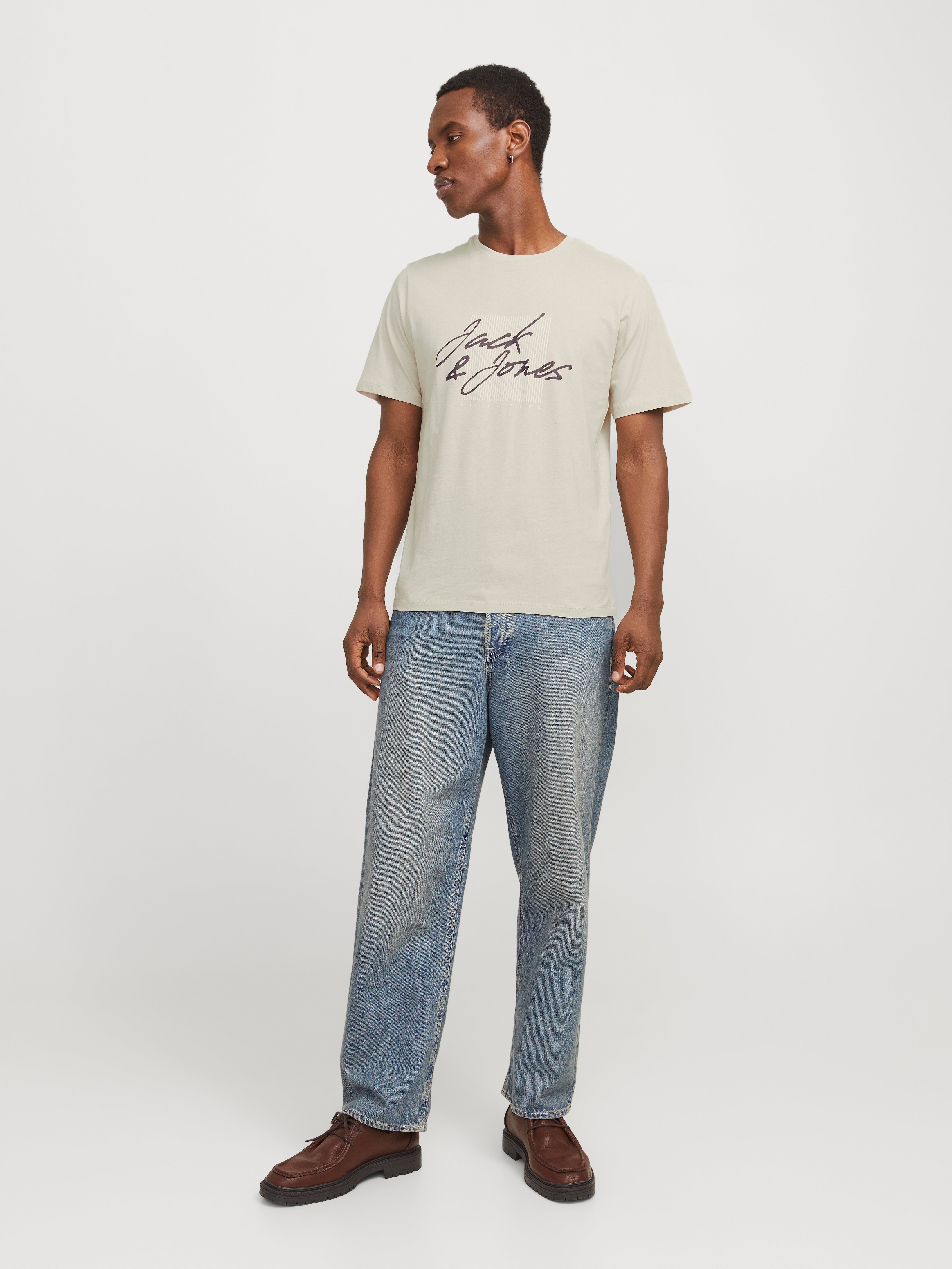 Thumbnail - Logo T-shirt