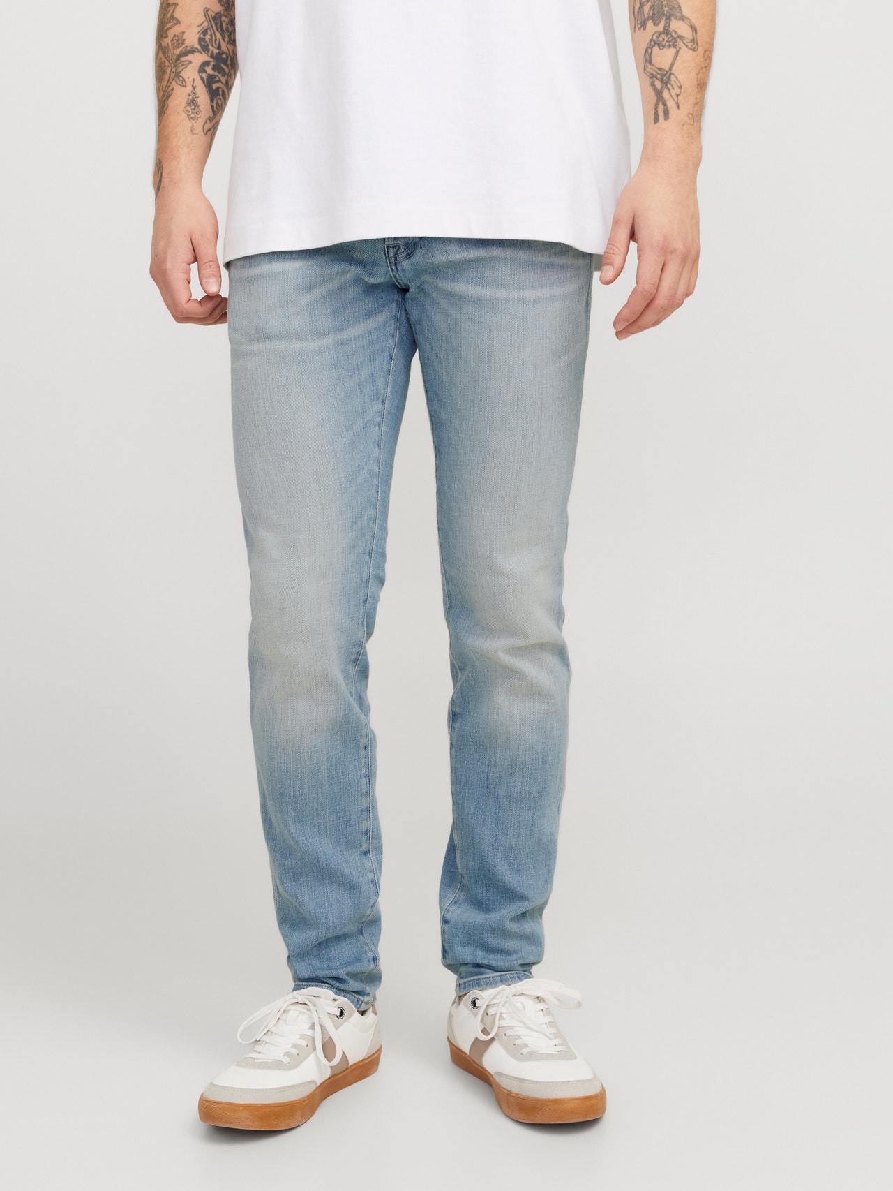Jack & Jones Junior JJLUKE TEE CREW NECK JNR - Nyomott mintás póló - white/fehér Jack & Jones Junior JJLUKE TEE CREW NECK JNR - Nyomott mintás póló - white/fehér