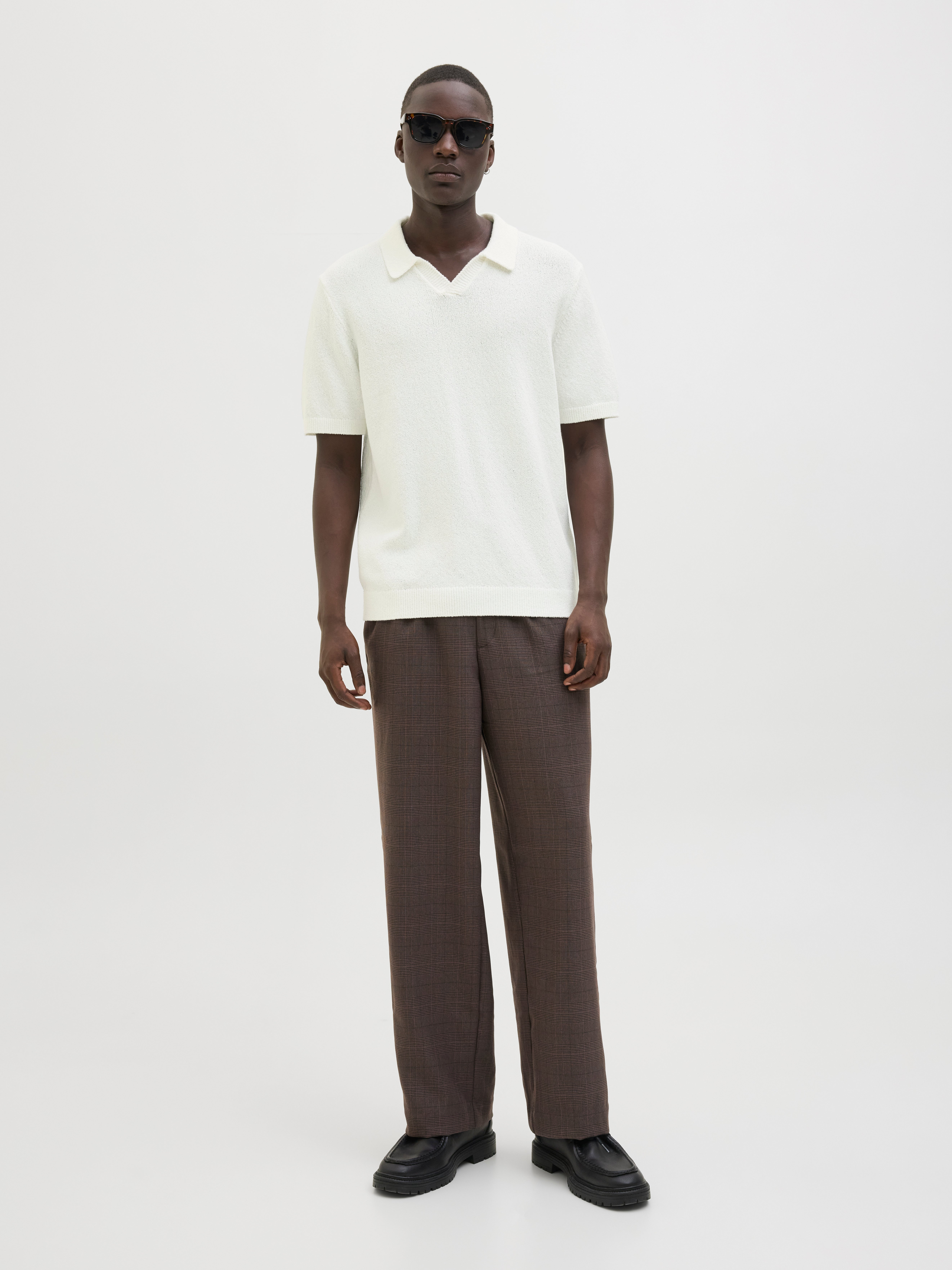 Thumbnail - Einfarbig Gestricktes Polo